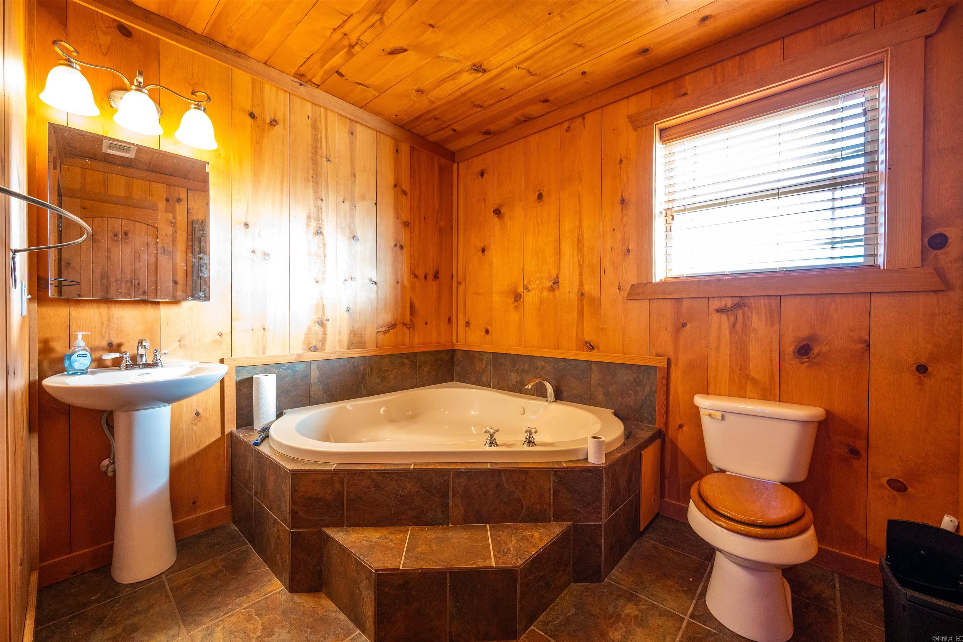 MELBOURNE - Residential