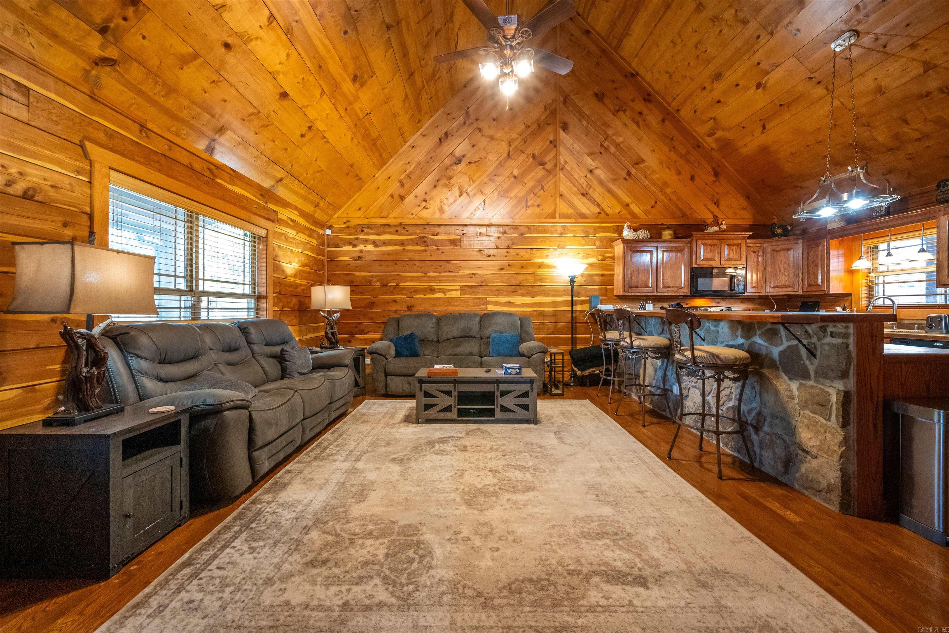 MELBOURNE - Residential