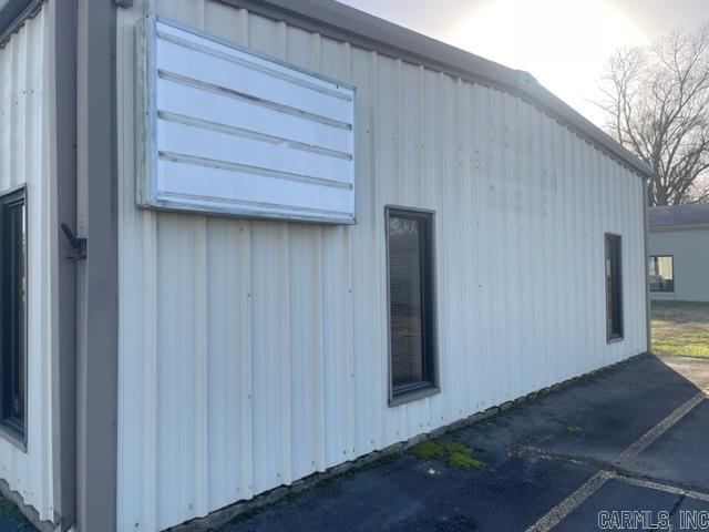 Union - Commercial Sale