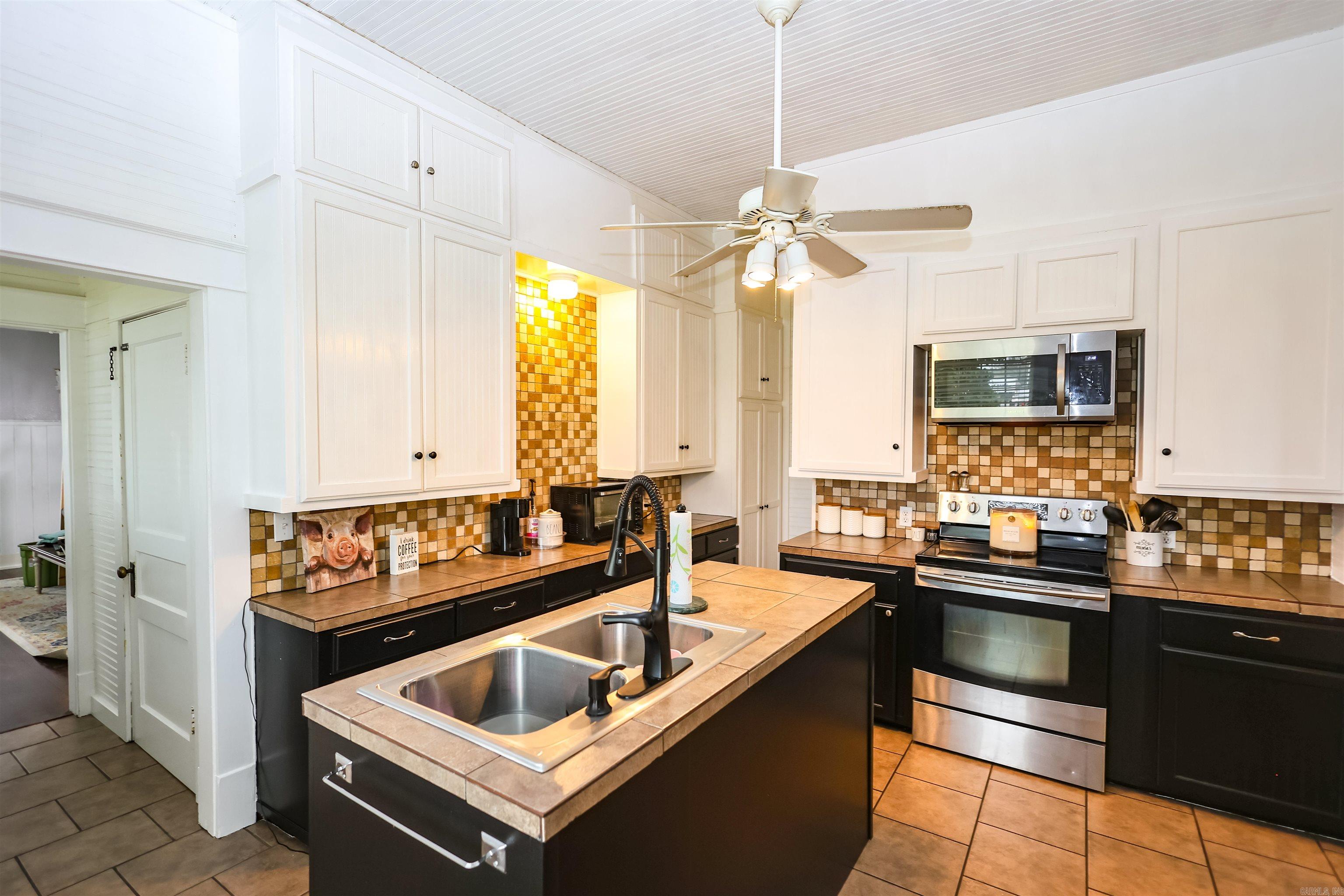 AMITY ORIGINAL ADDN - Residential