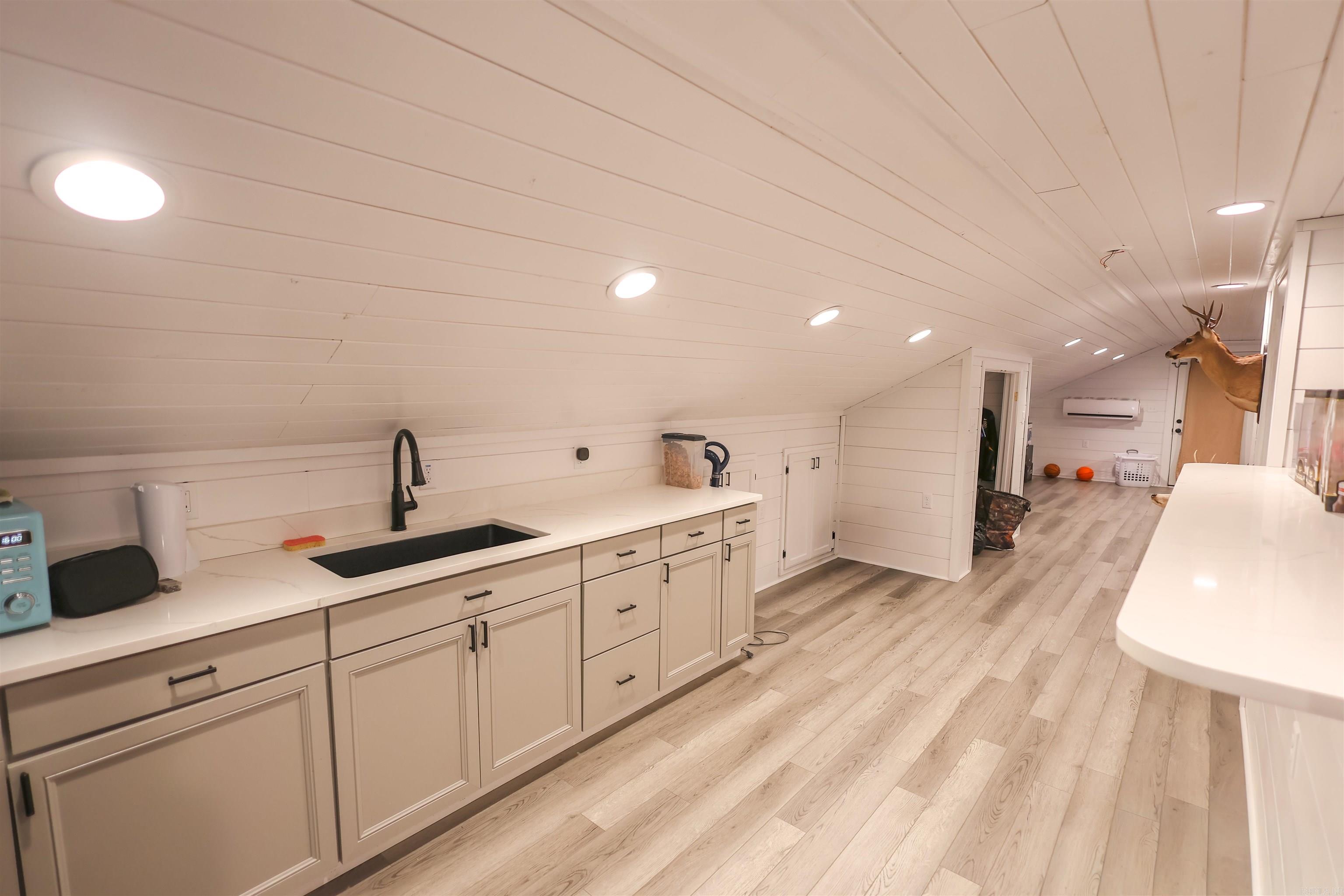 AMITY ORIGINAL ADDN - Residential