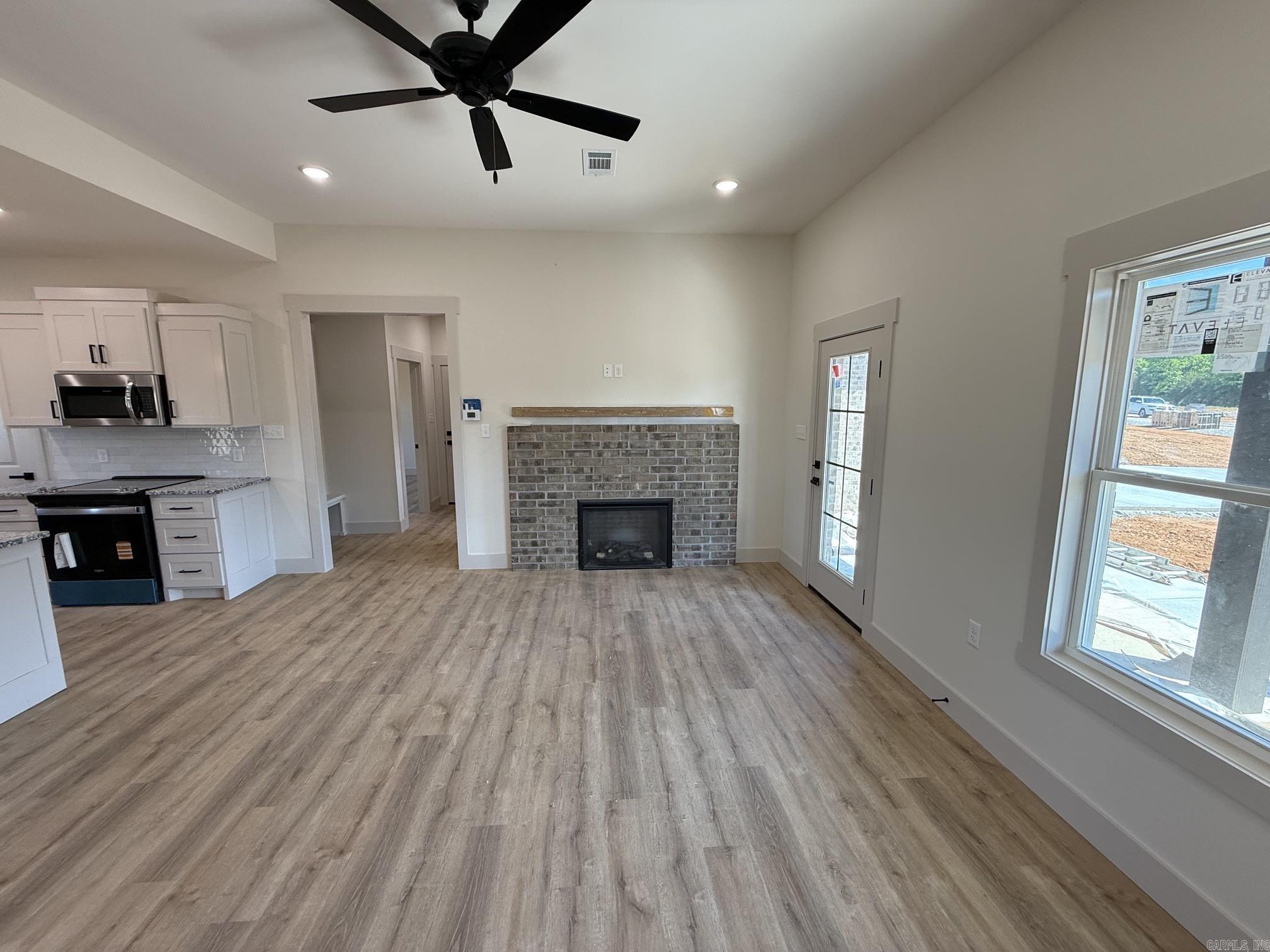 T.R. CREEKSIDE SUBDIVISION - Residential