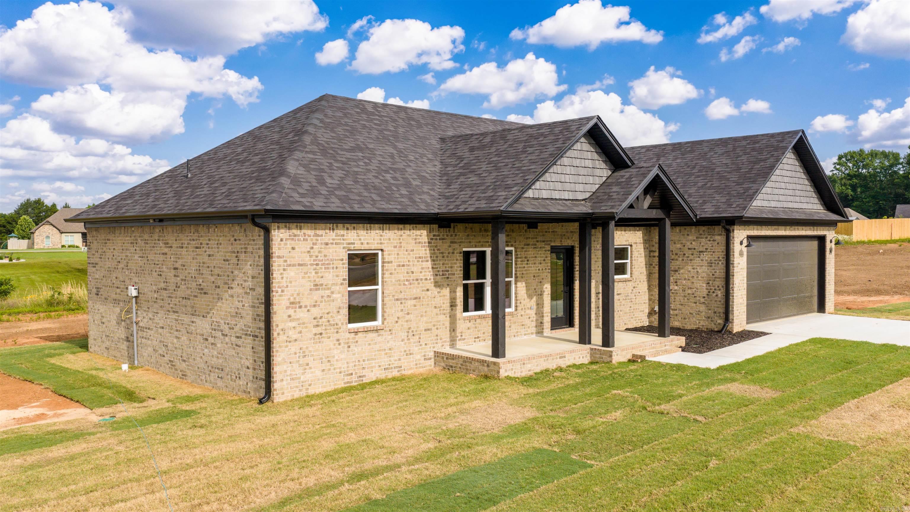 T.R. CREEKSIDE SUBDIVISION - Residential