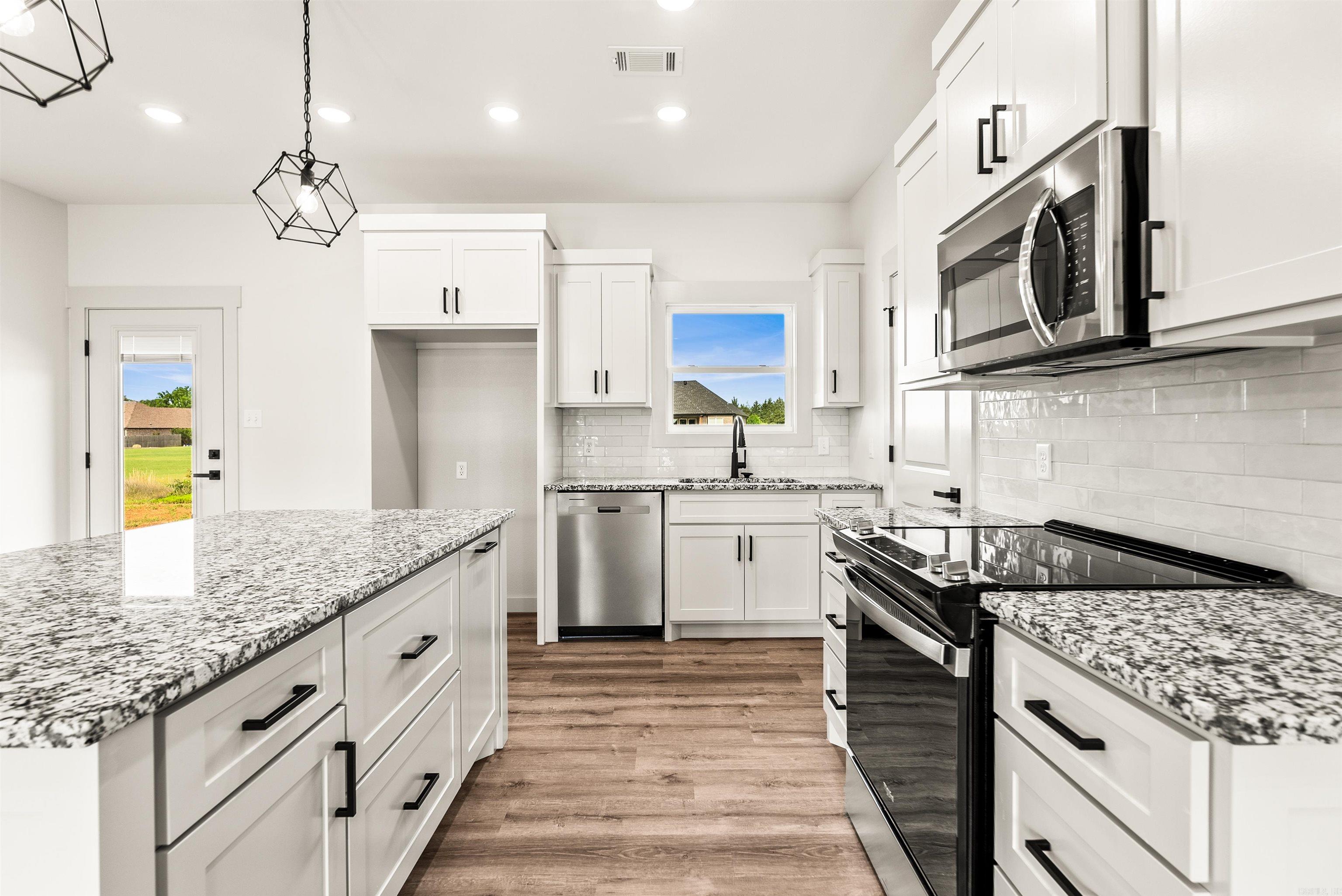 T.R. CREEKSIDE SUBDIVISION - Residential
