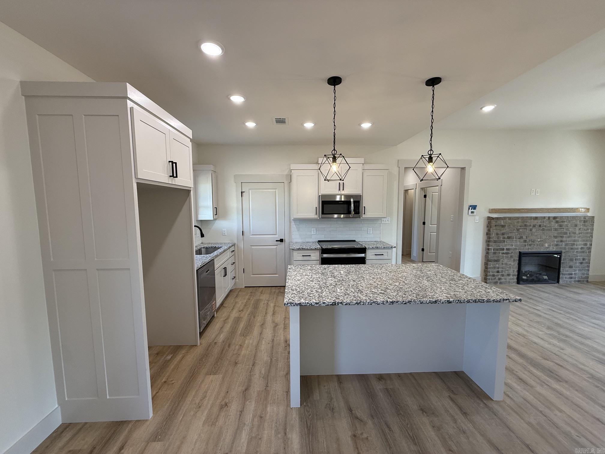 T.R. CREEKSIDE SUBDIVISION - Residential