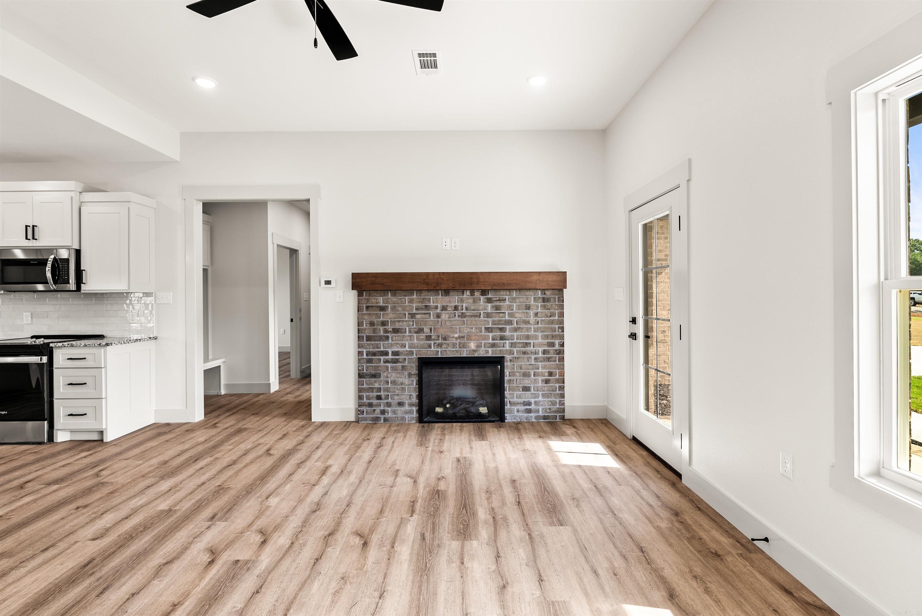 T.R. CREEKSIDE SUBDIVISION - Residential