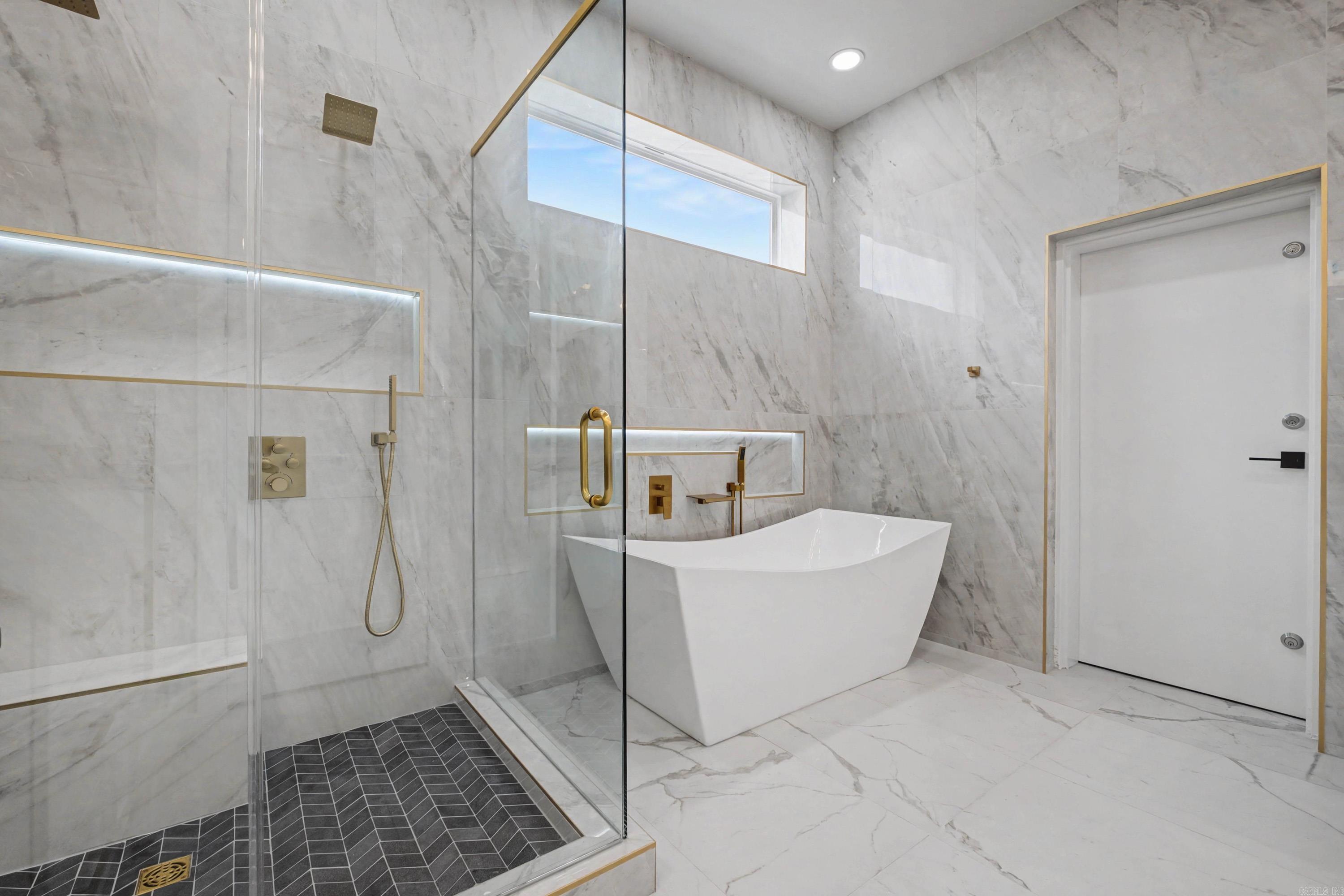 OAK GLEN SUB  - LITTLE ROCK - Residential Lease