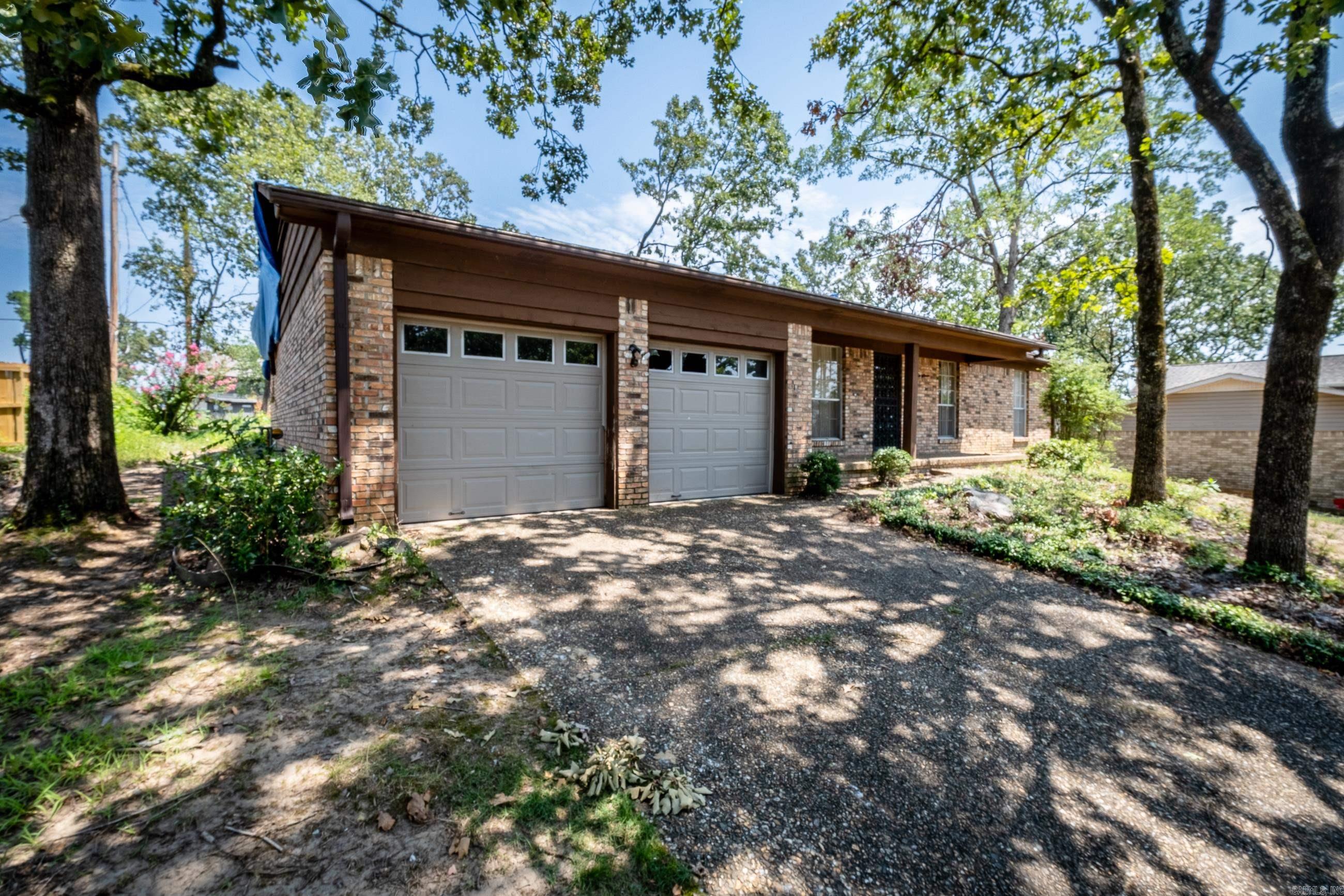 STURBRIDGE - Residential