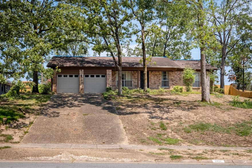 March tornado damaged home being sold "AS IS", will not qualify for secondary market financing. Cash or special bank financing only. No repairs to be made by seller. Neither seller nor agent have any knowledge as to structural integrity of home. Buyer assumes all risks. Sq Ft. and taxes are approximate.  Currently no utilities are on so show during daylight hours  Agents see Remarks