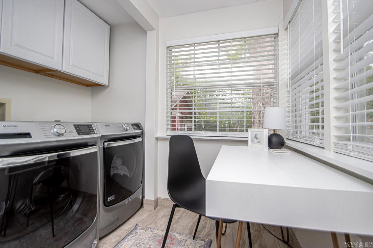 Hill Crest - Residential Lease