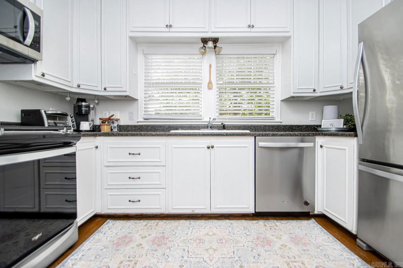 Hill Crest - Residential Lease