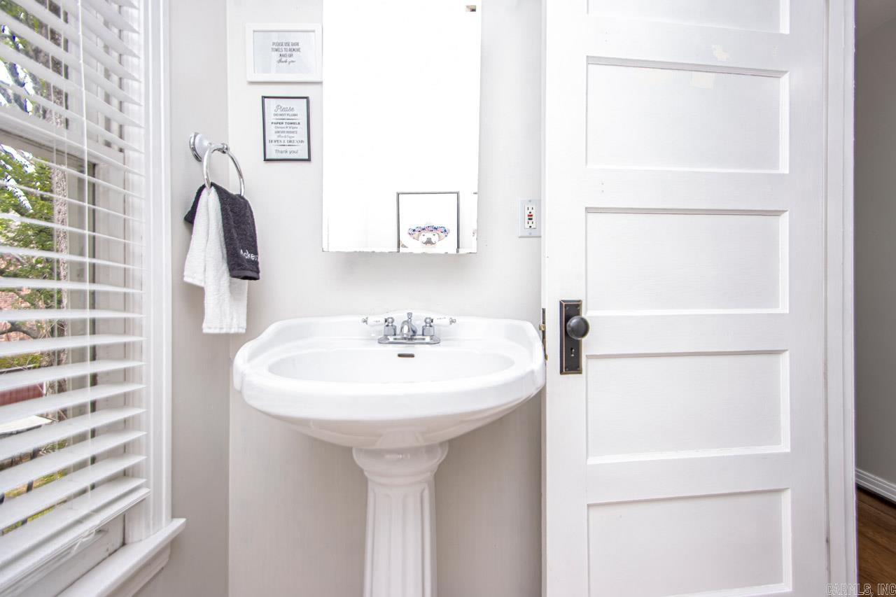 Hill Crest - Residential Lease