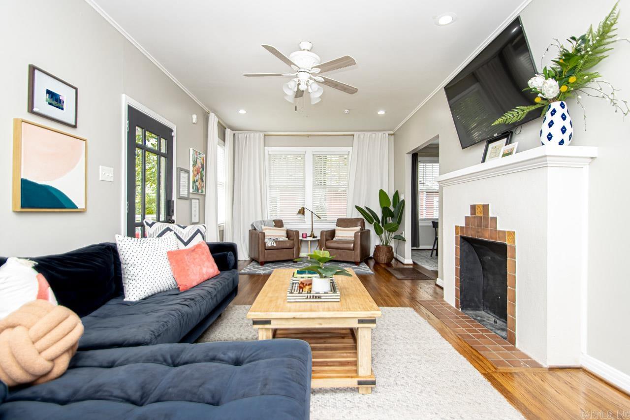 Hill Crest - Residential Lease