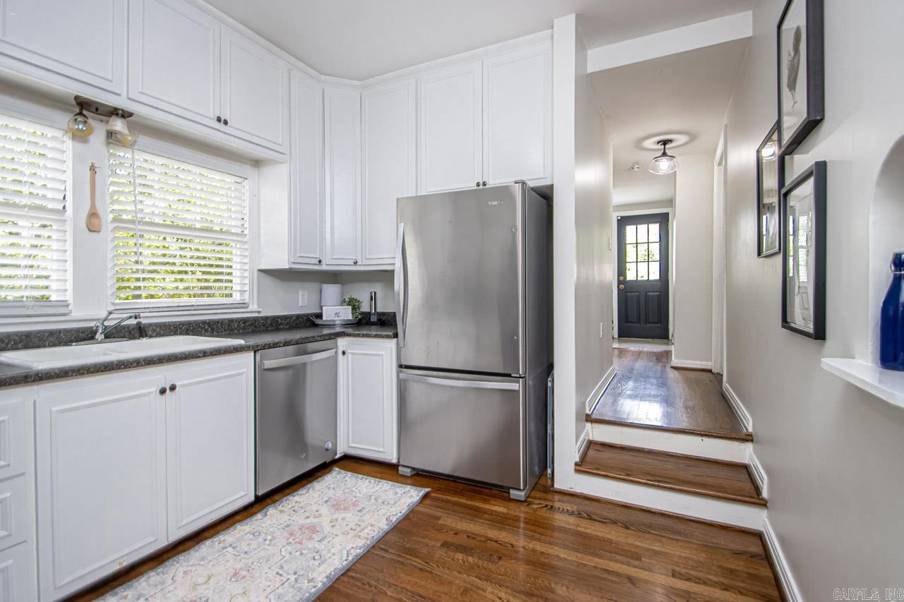 Hill Crest - Residential Lease