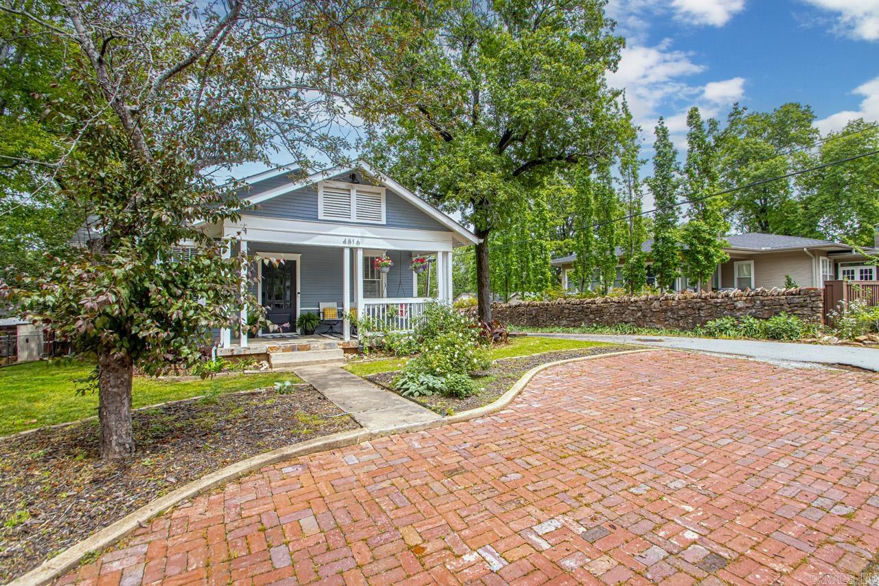 Hill Crest - Residential Lease