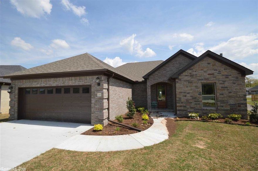 Brand new 4 sides brick home in the revitalized Villages of New Bedford Subdivision. These new homes are being built by two of central Arkansas's best builders Randy James and Graham Smith. Open floor plan. Flat lot. Split floor plan. Large walk in master closet. CUSTOME CABINETS. Granite Countertops. Get in early to pick out paint colors and more. Approximate completion date is May. POA dues pay to maintain the entrance and common areas.