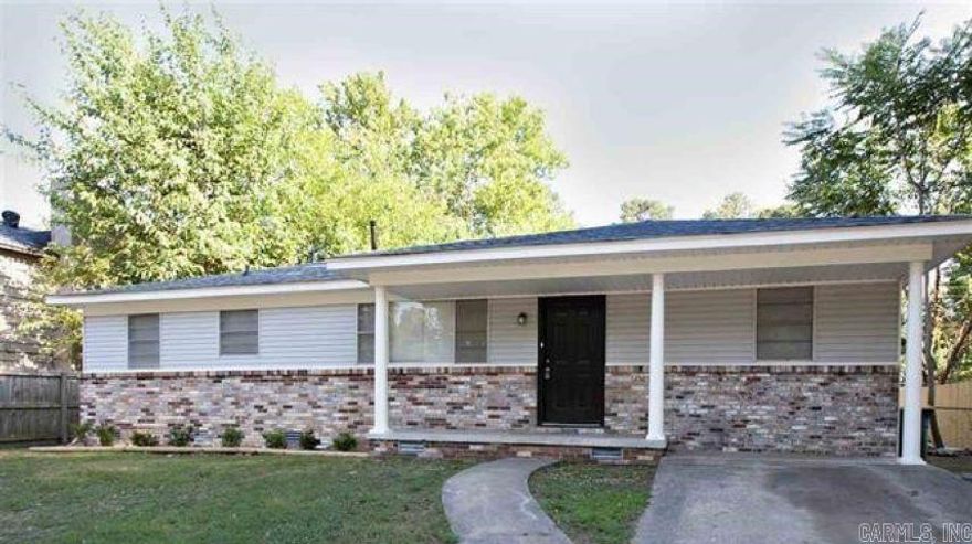 Recently renovated Southwest Little Rock home for rent! Adorable home with 3 bedrooms, 1 bath and updates throughout. The lease for this property is for 2 years with a 3% increase after the first year. Income has to be 3x the amount of rent unless you have a housing voucher.