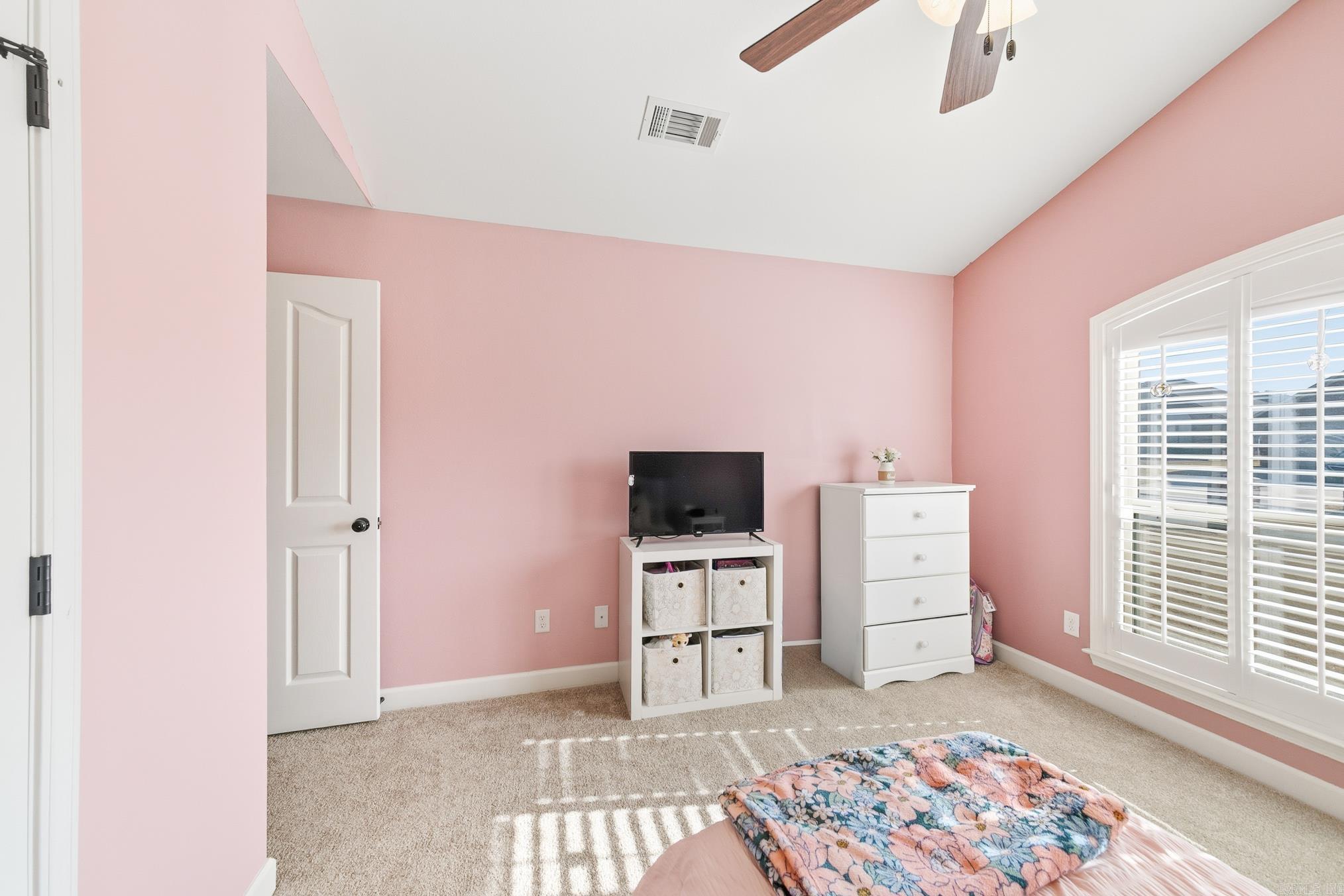 JAXON TERRACE - Residential