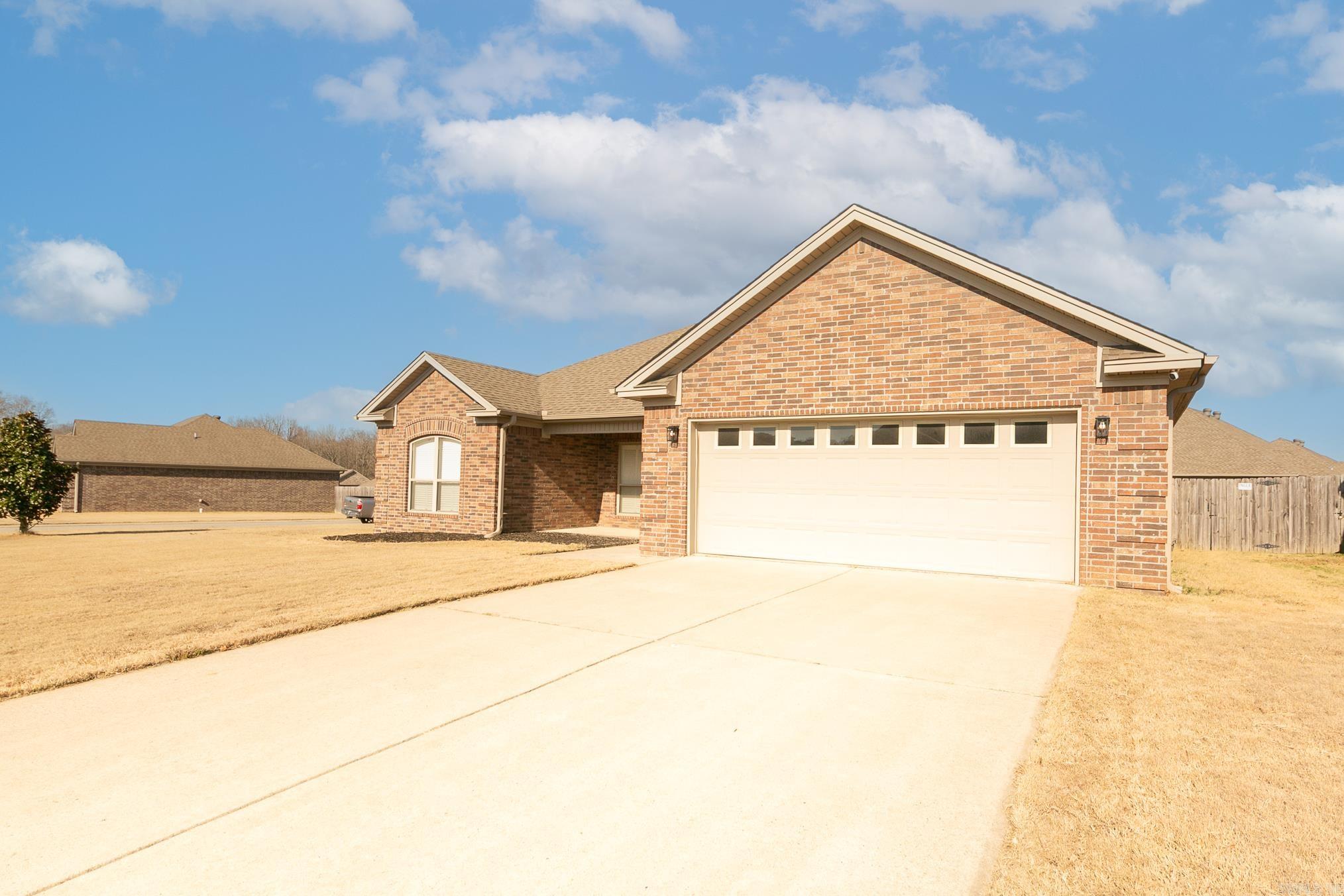 JAXON TERRACE - Residential