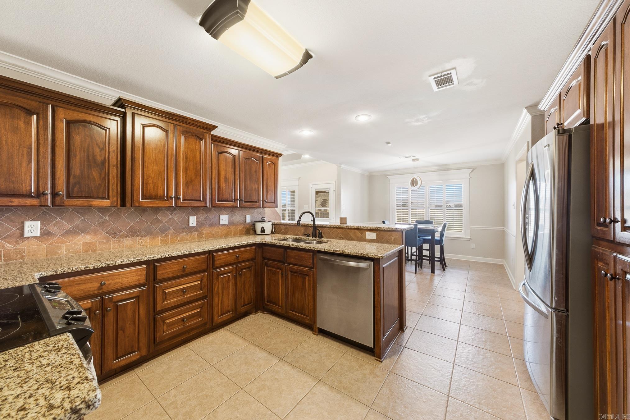 JAXON TERRACE - Residential