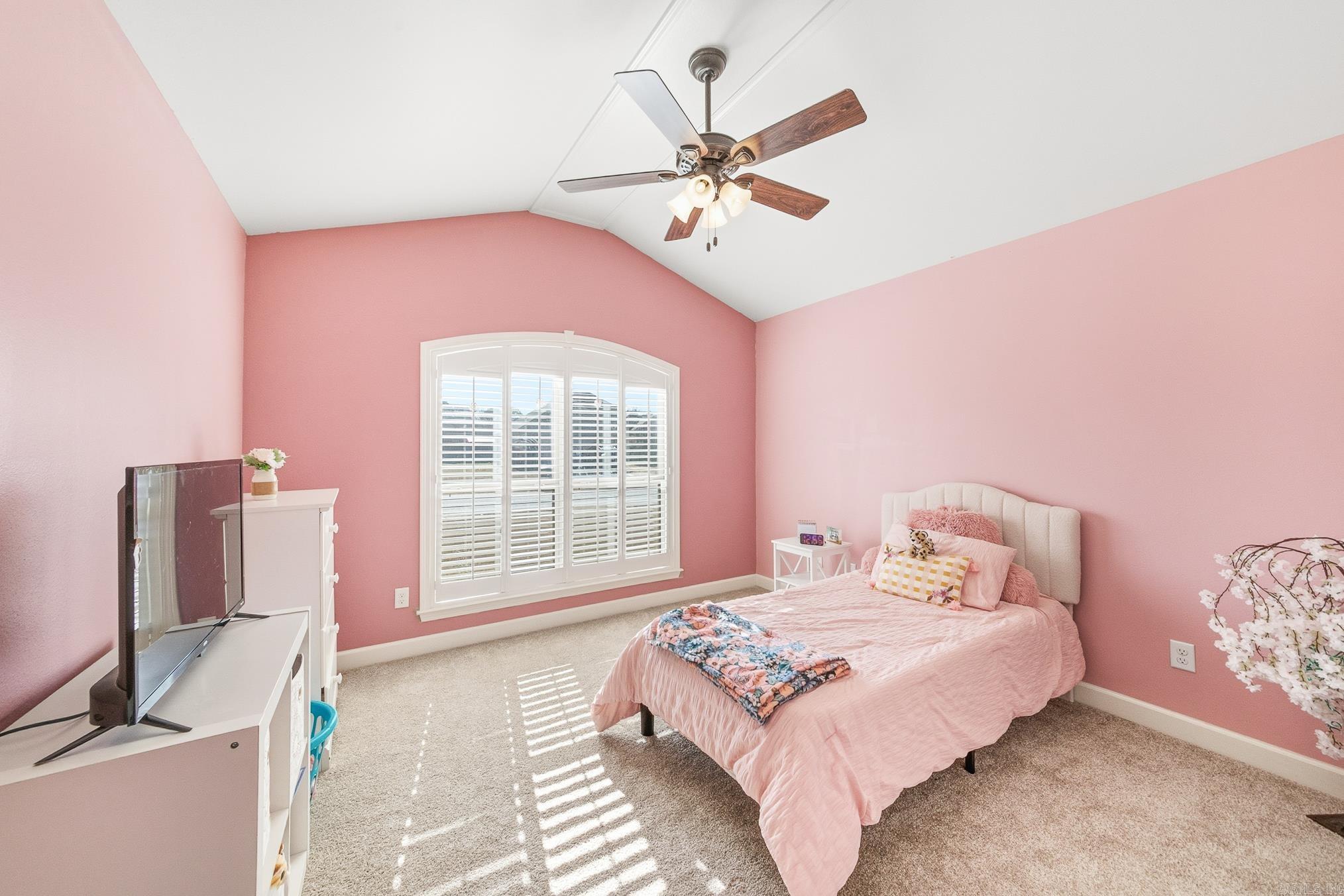 JAXON TERRACE - Residential