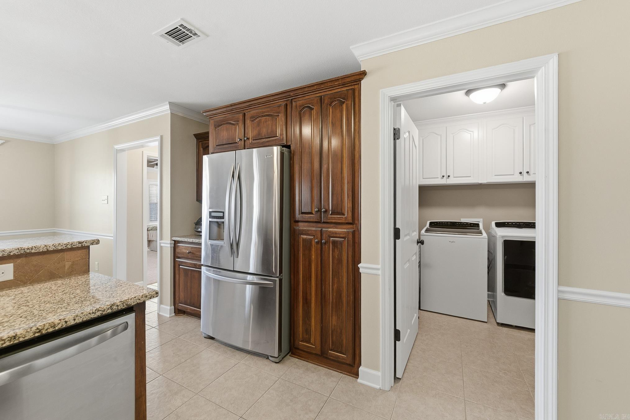 JAXON TERRACE - Residential