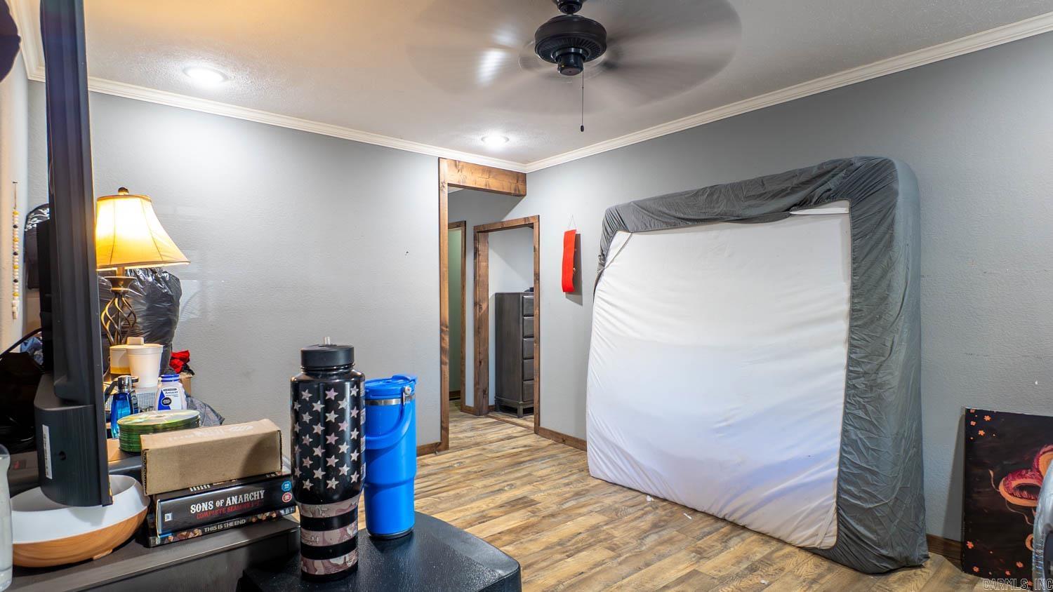 MAMMOTH SPRING ORIGINAL - Residential