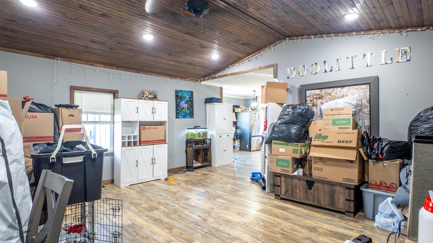 MAMMOTH SPRING ORIGINAL - Residential