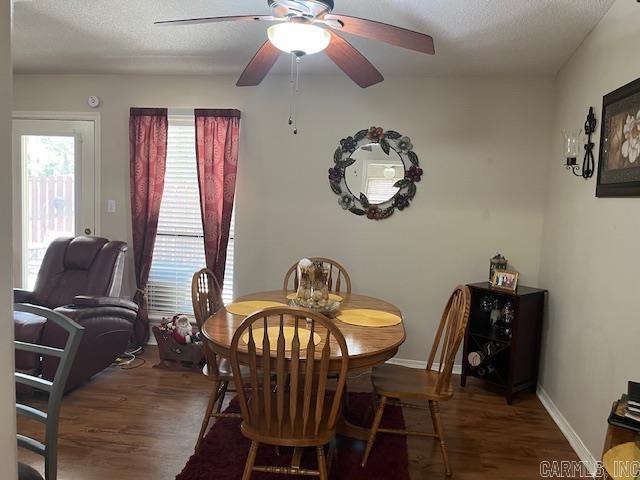 OAKS, THE - Residential