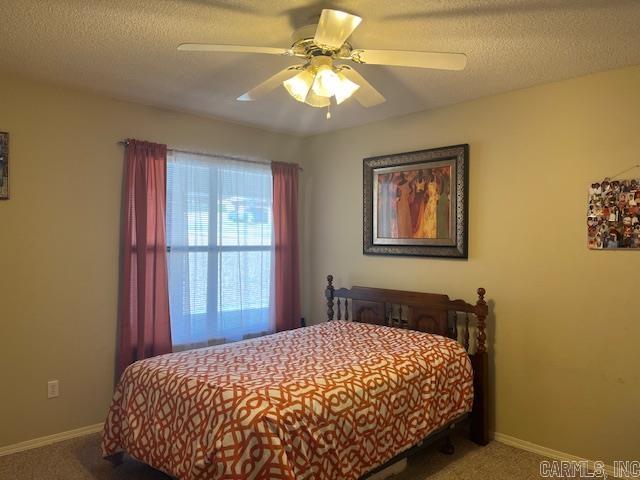 OAKS, THE - Residential