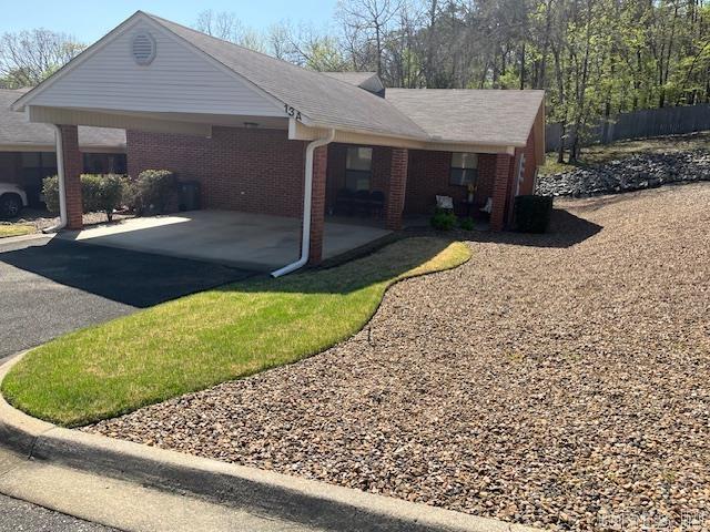 OAKS, THE - Residential