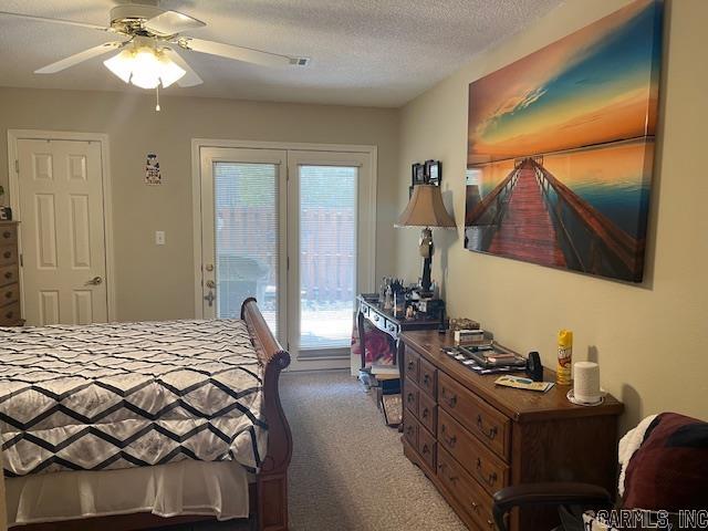 OAKS, THE - Residential