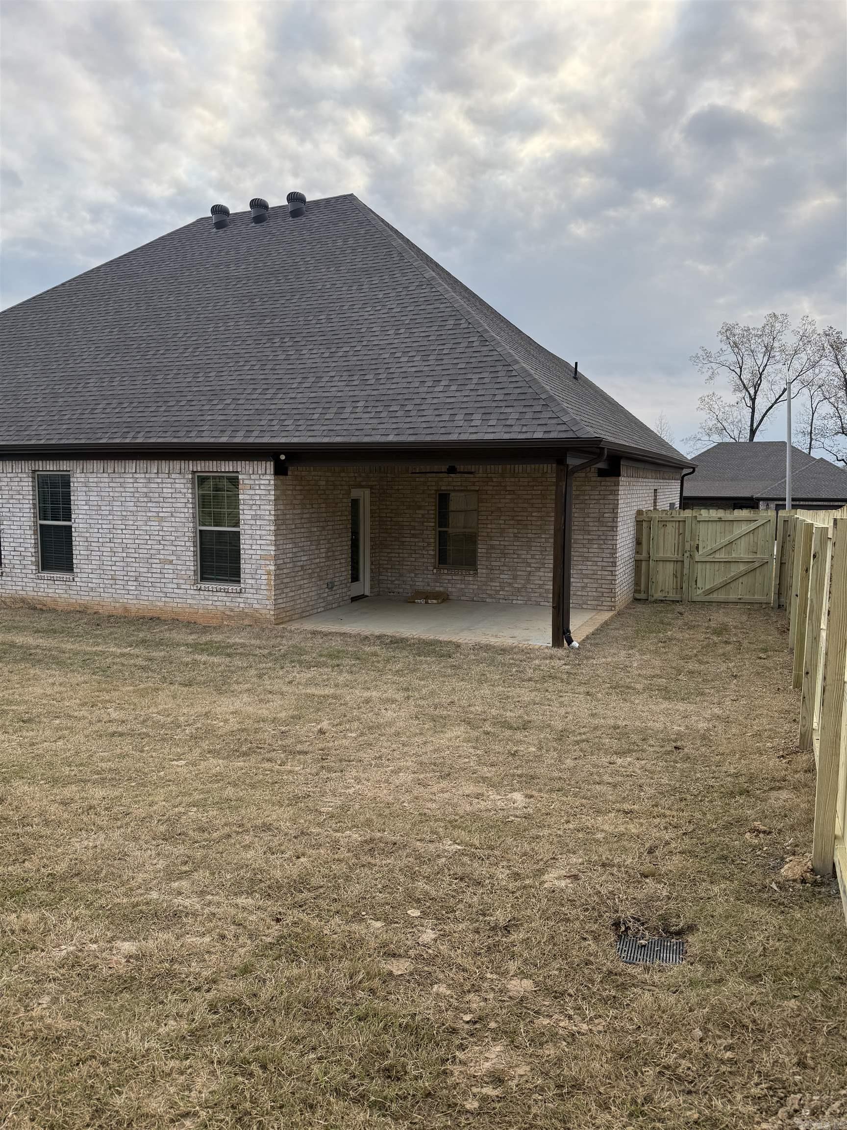 BENT TREE ESTATES - Residential