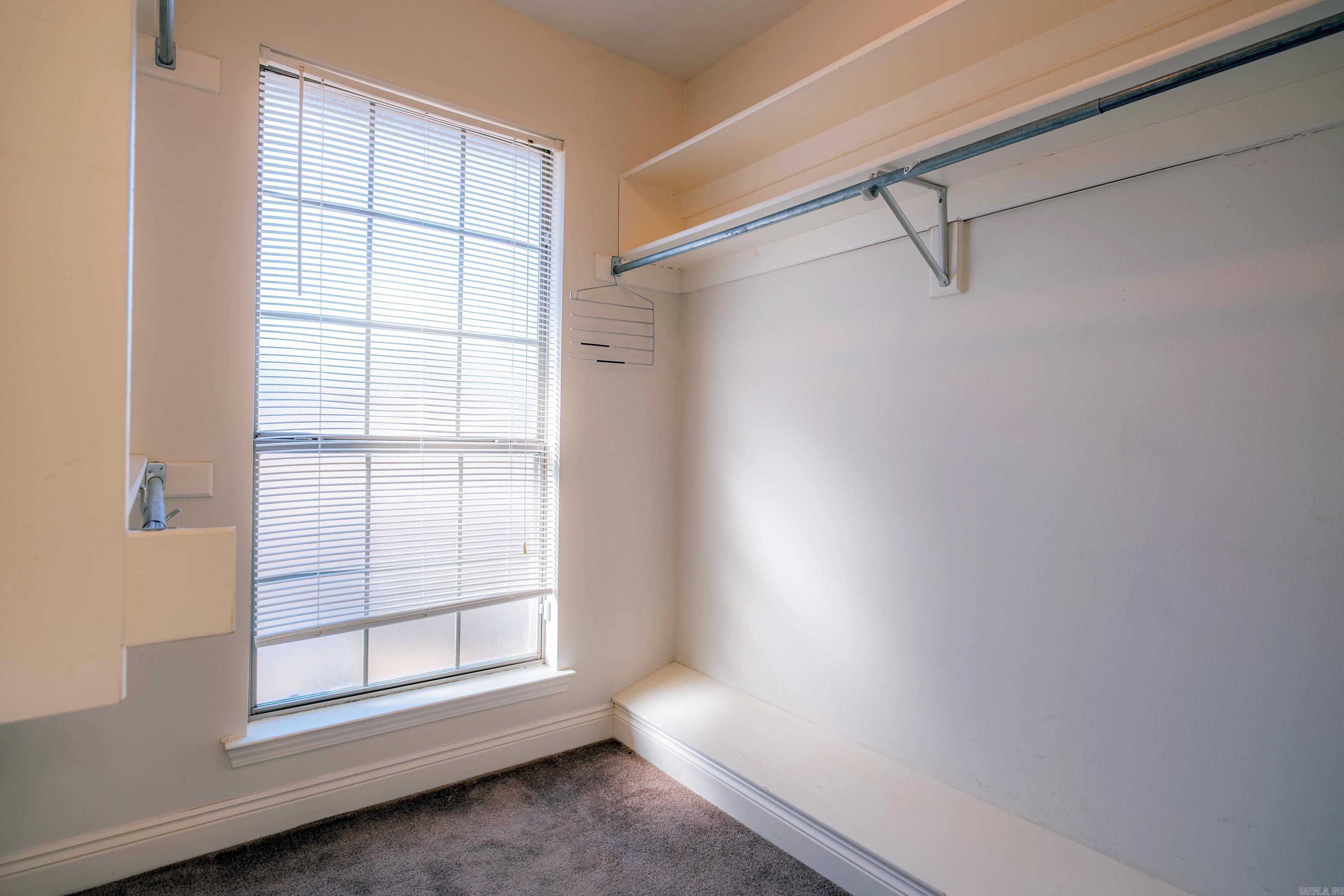 AUTUMN WOOD ESTATES - Residential