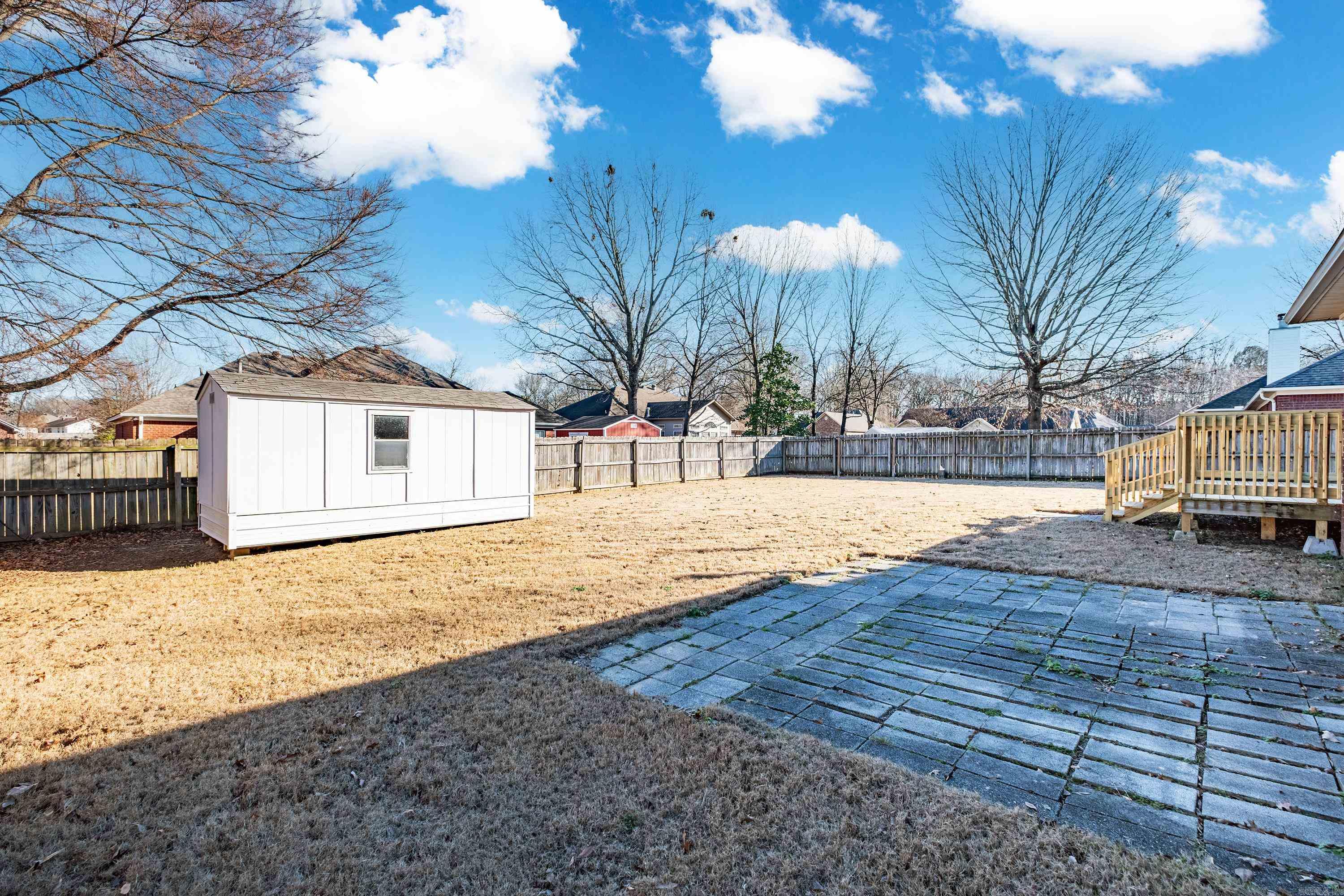 AUTUMN WOOD ESTATES - Residential