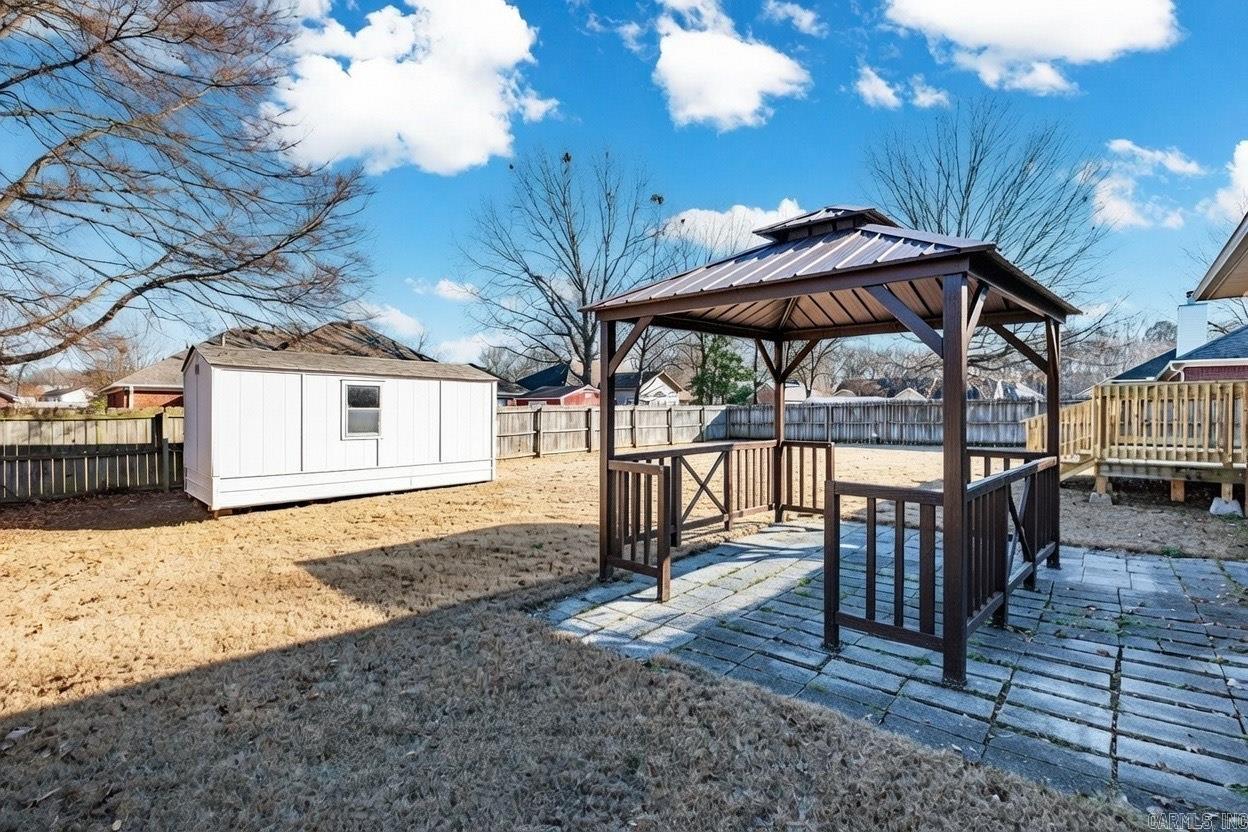 AUTUMN WOOD ESTATES - Residential