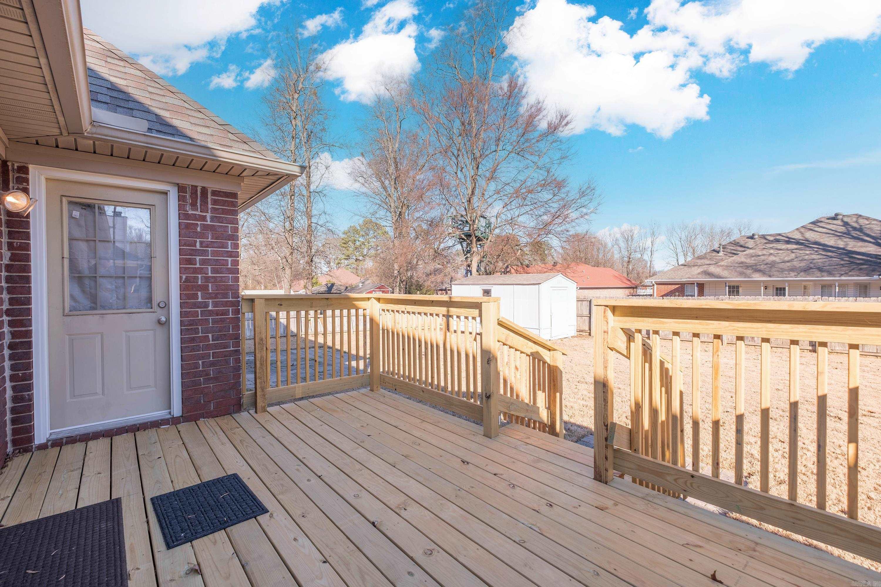 AUTUMN WOOD ESTATES - Residential