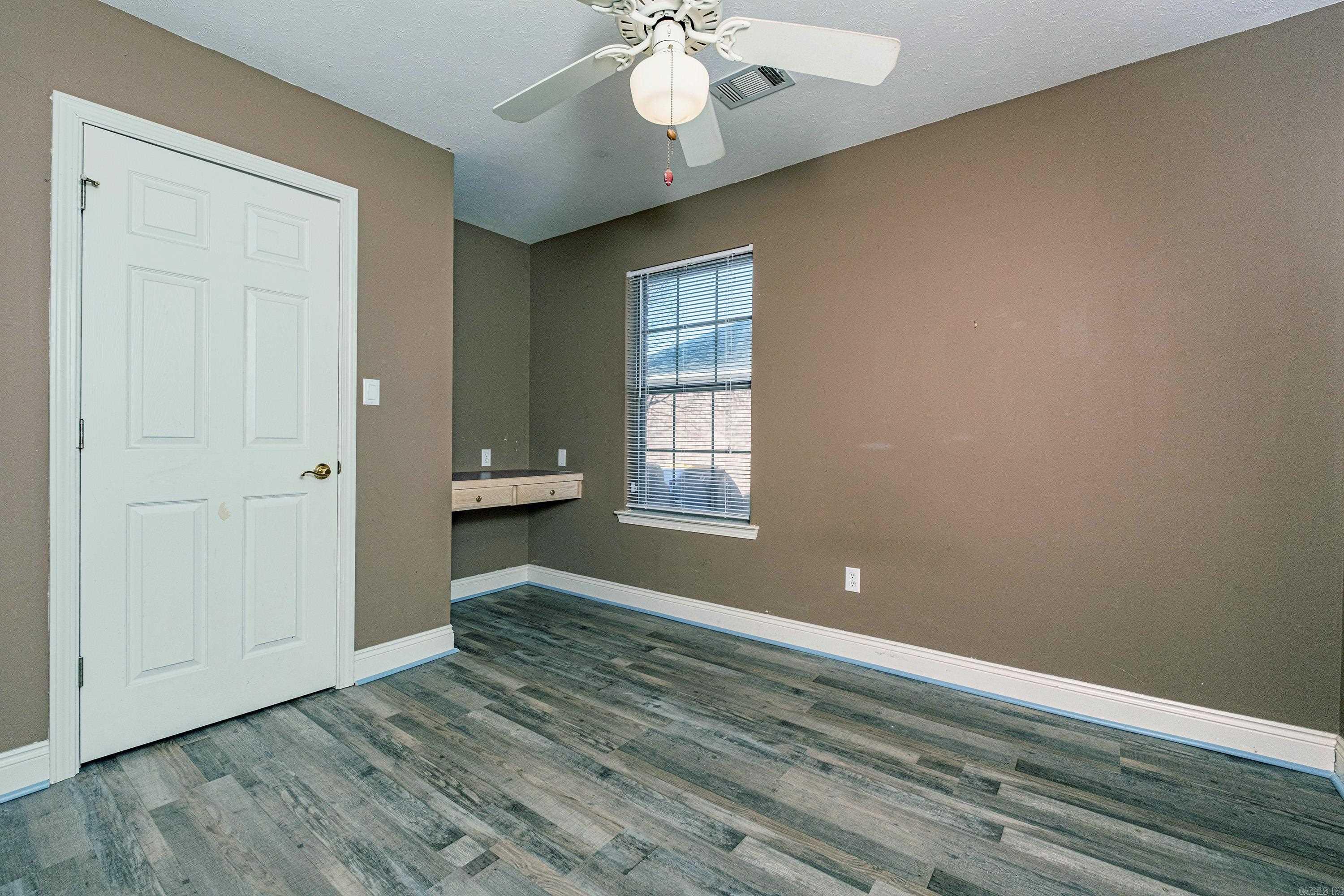 AUTUMN WOOD ESTATES - Residential