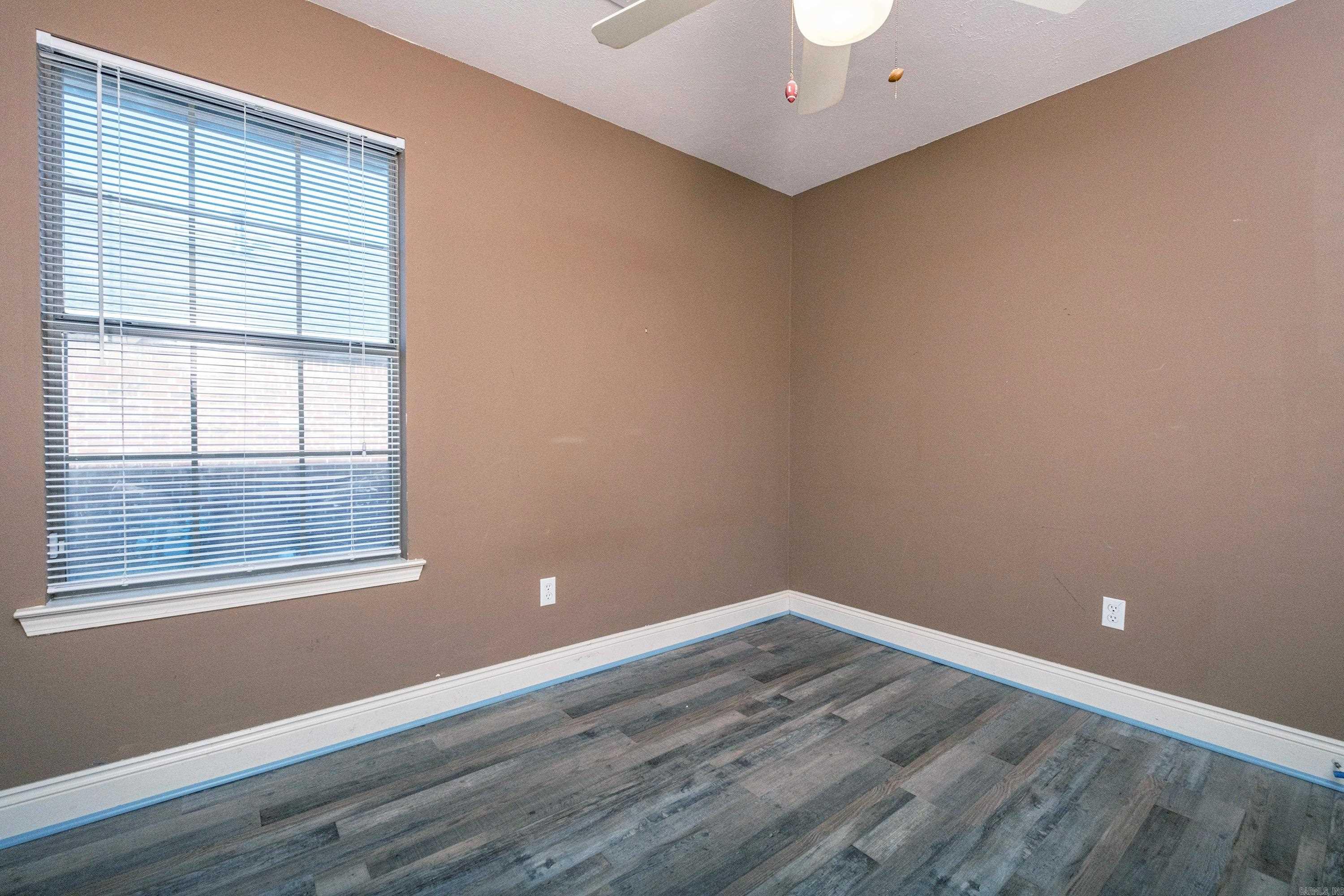 AUTUMN WOOD ESTATES - Residential