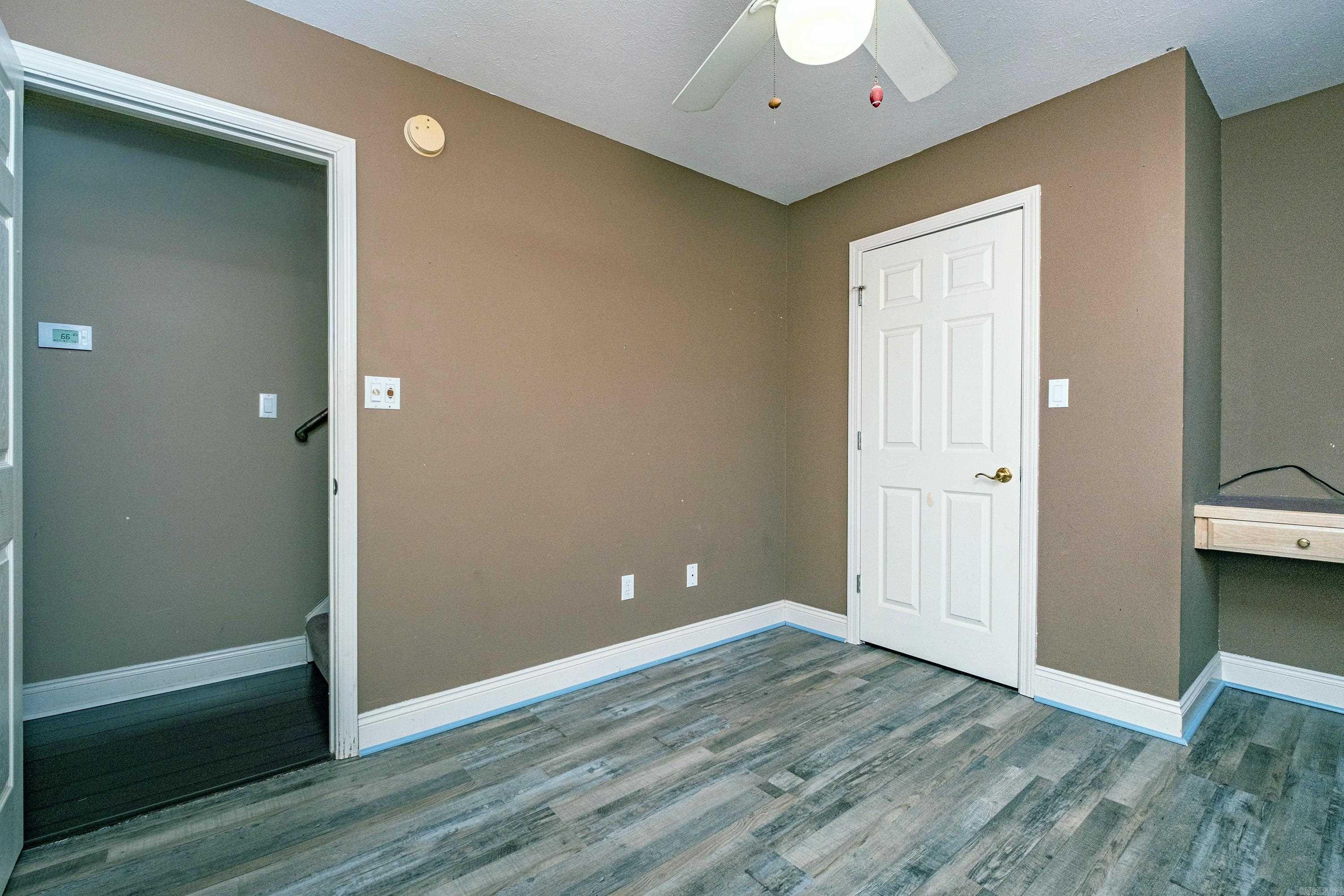 AUTUMN WOOD ESTATES - Residential