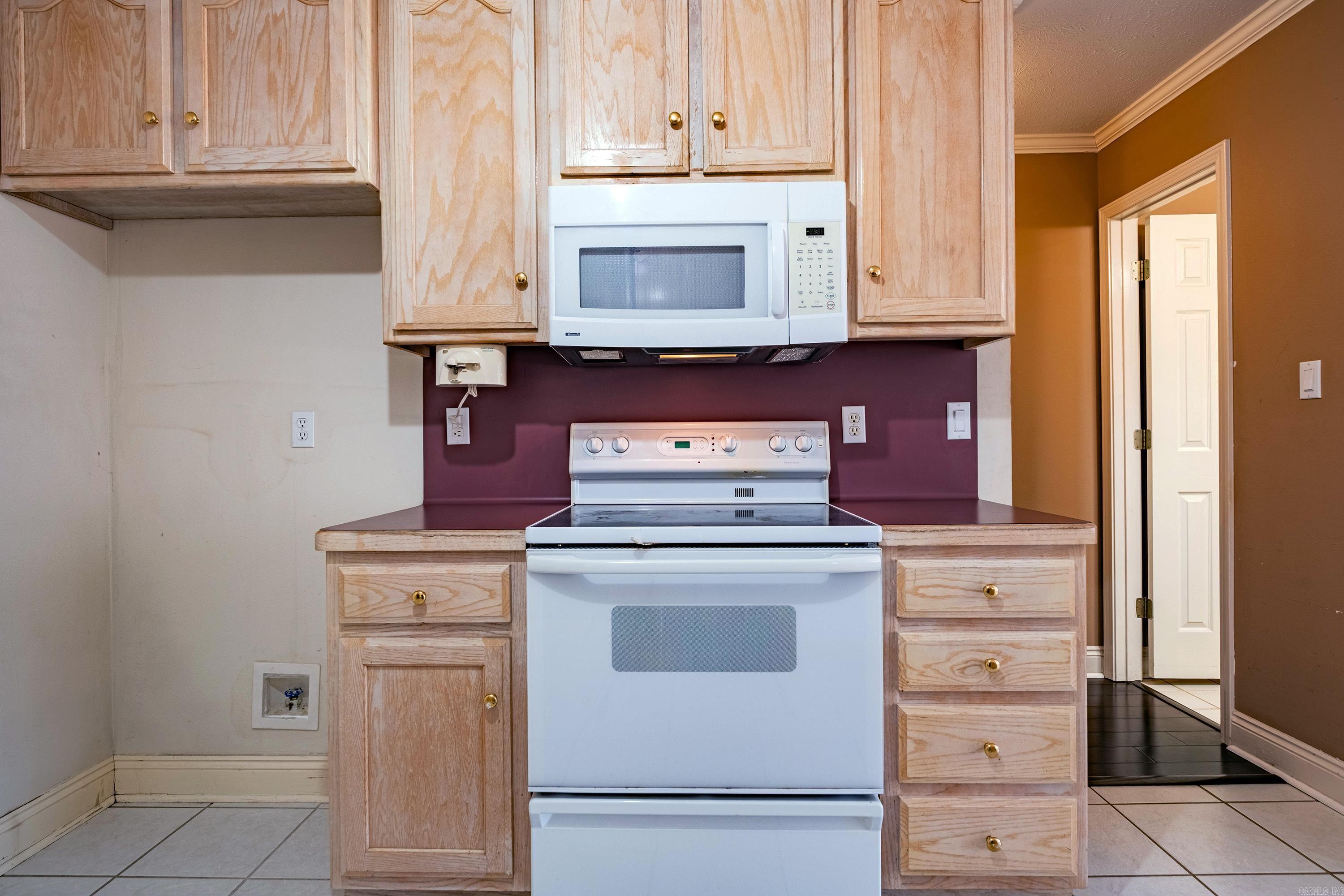 AUTUMN WOOD ESTATES - Residential