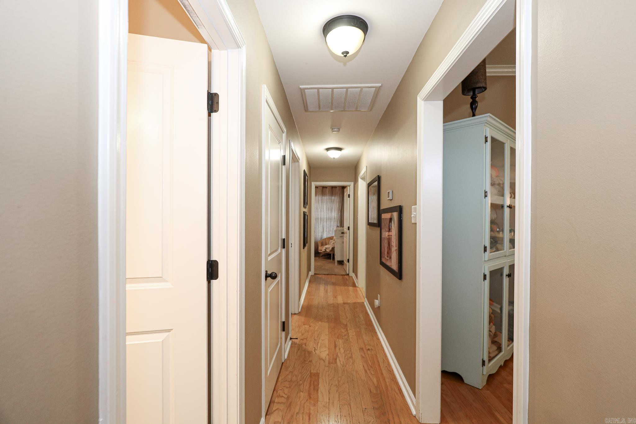 KINGS CROSSING - Residential