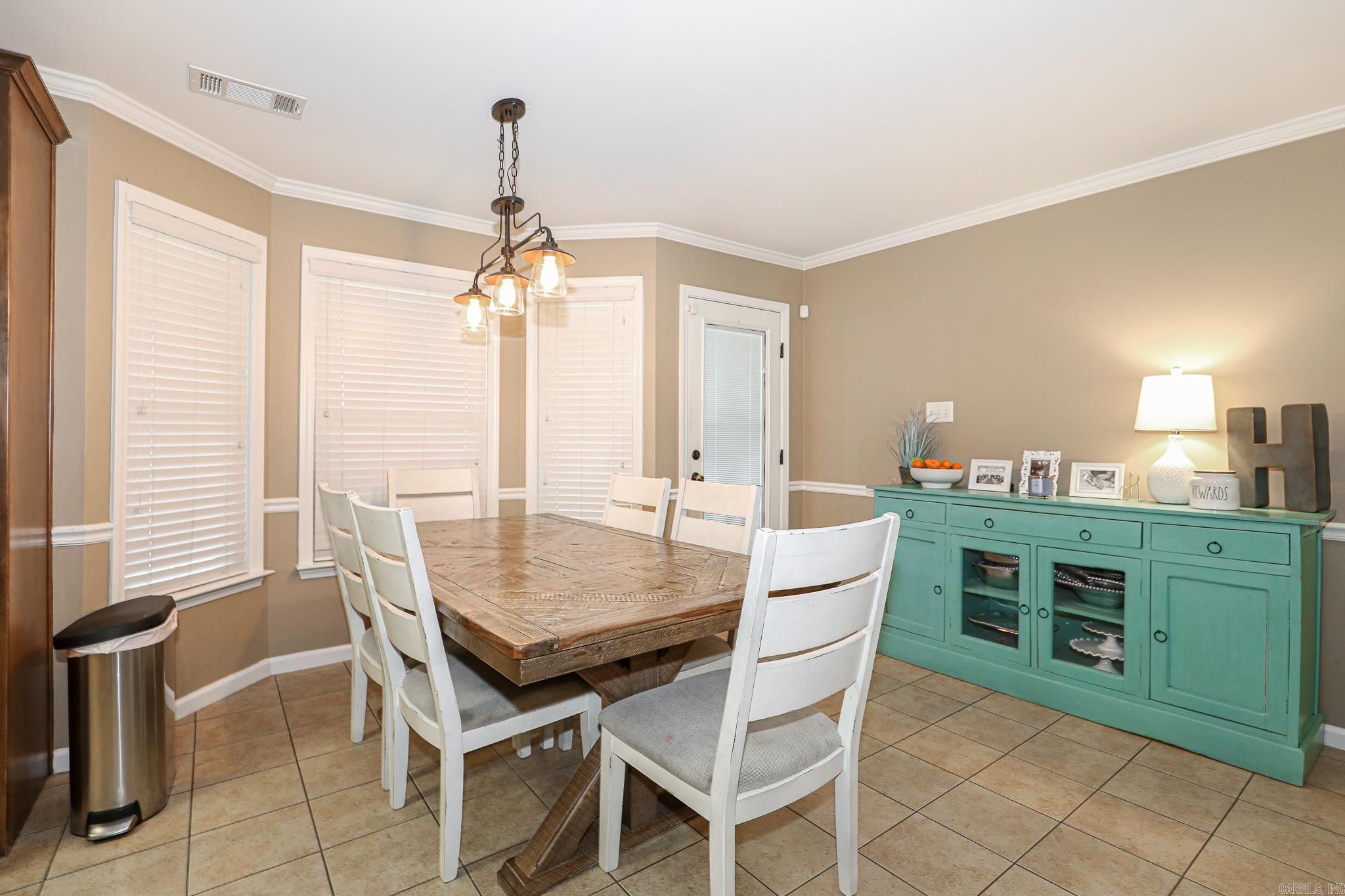 KINGS CROSSING - Residential