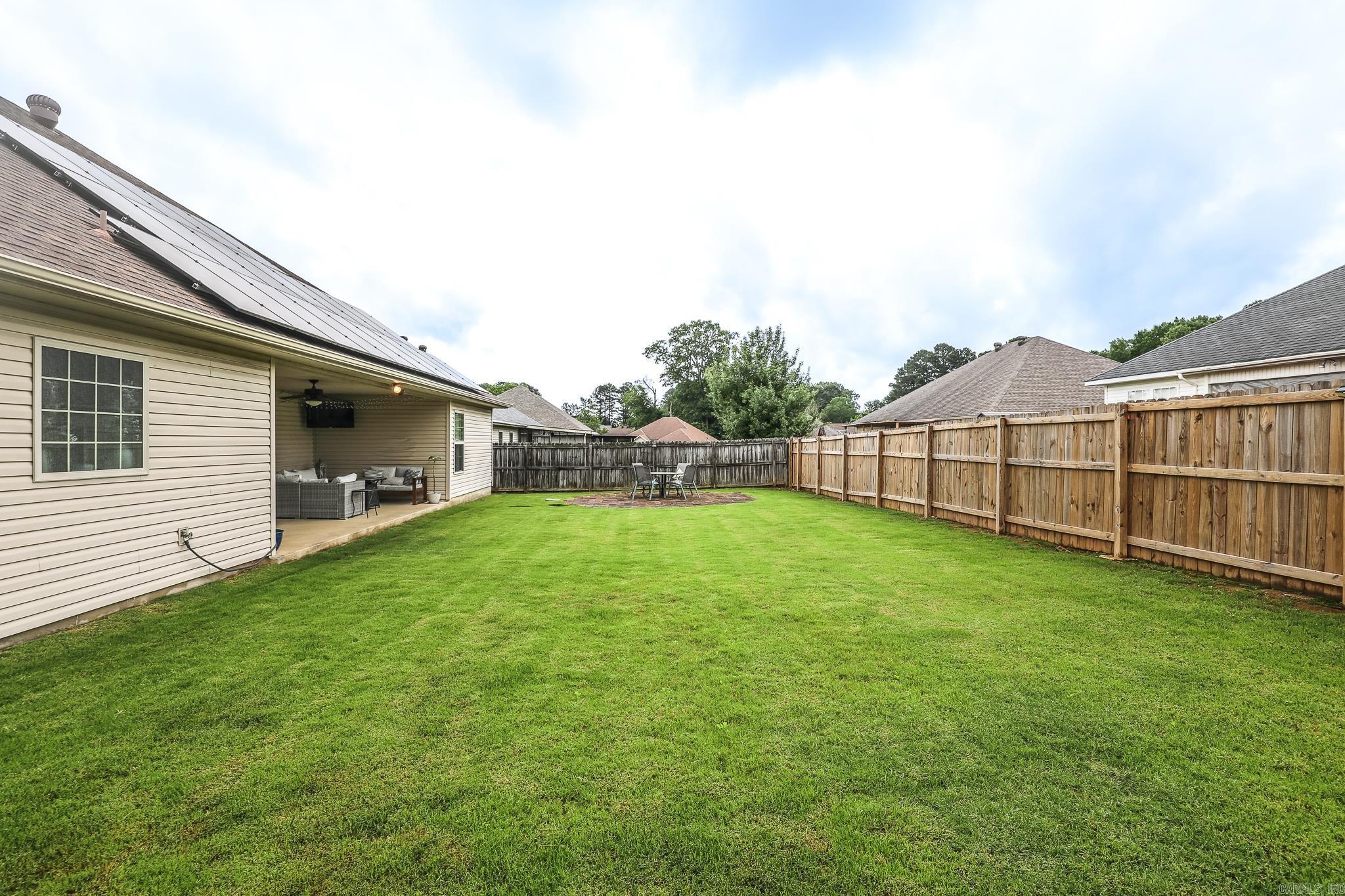 KINGS CROSSING - Residential