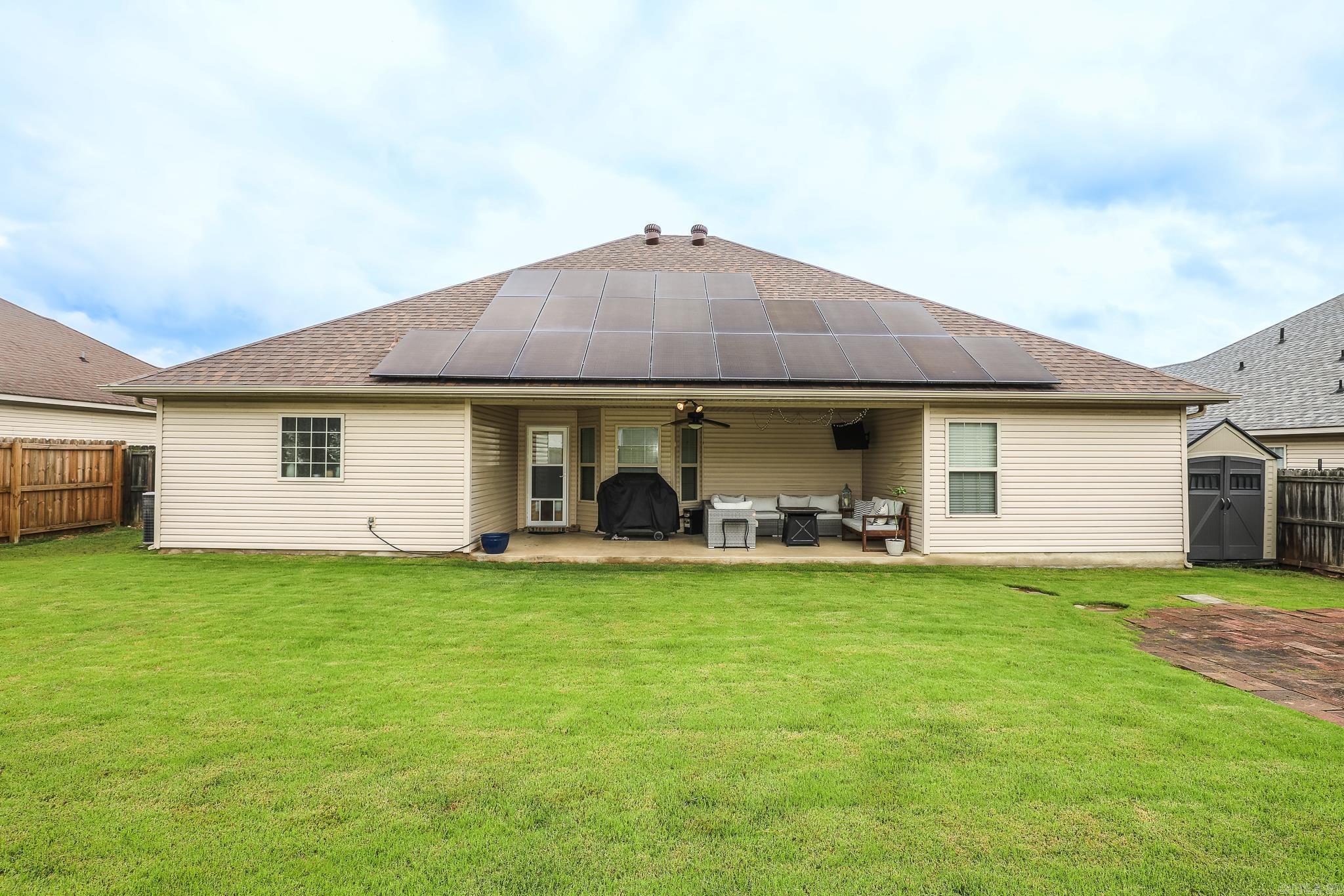KINGS CROSSING - Residential