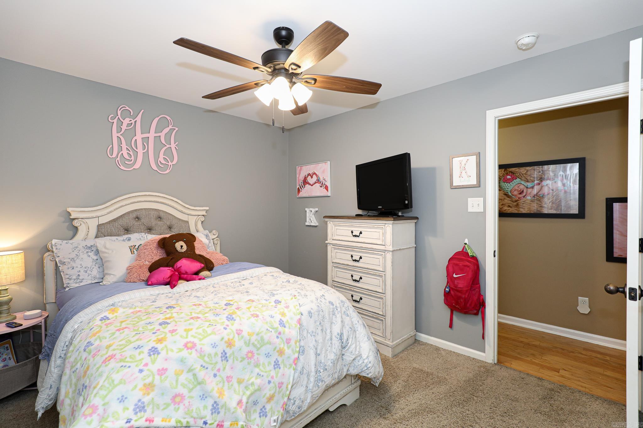 KINGS CROSSING - Residential