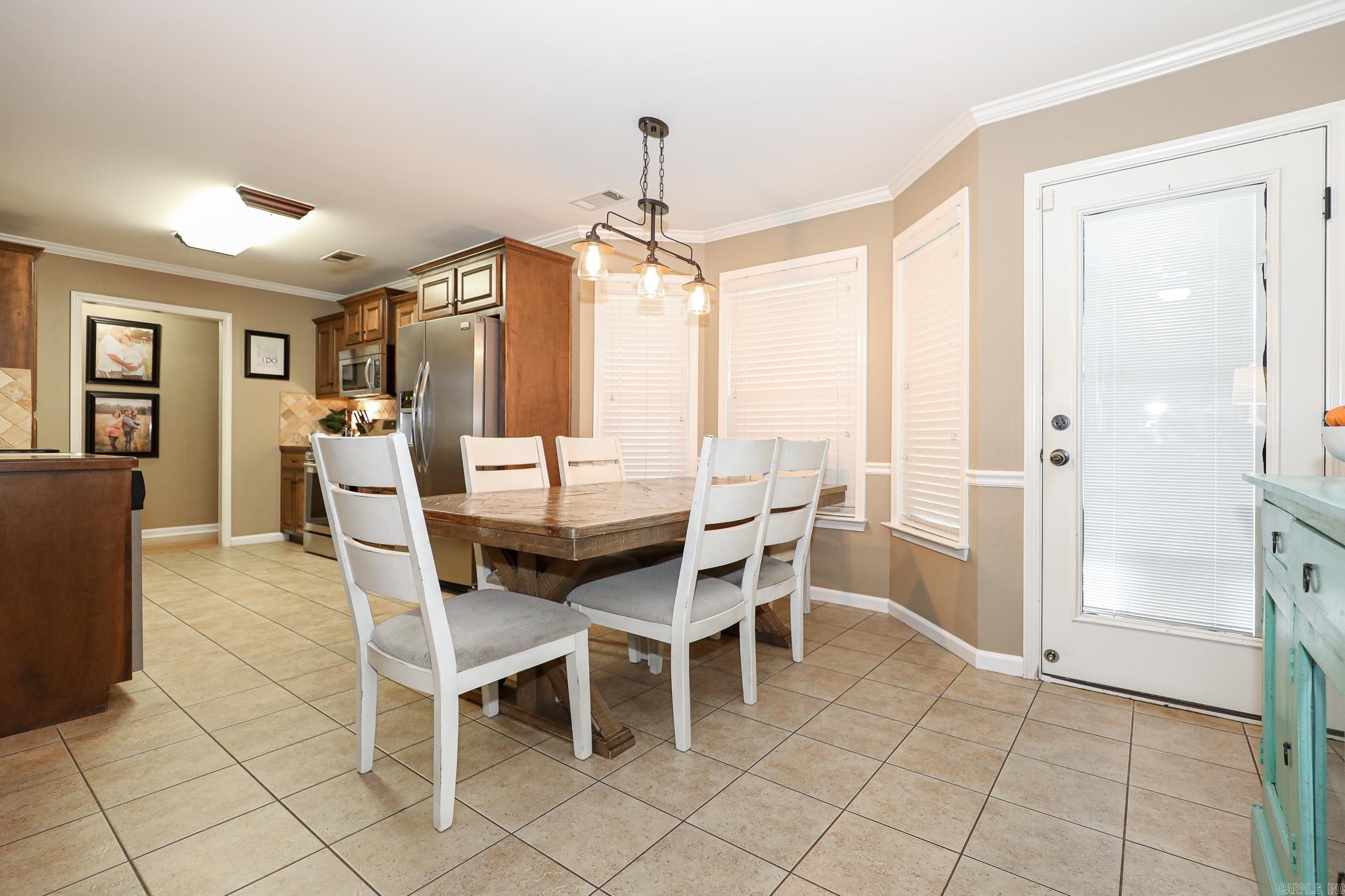 KINGS CROSSING - Residential
