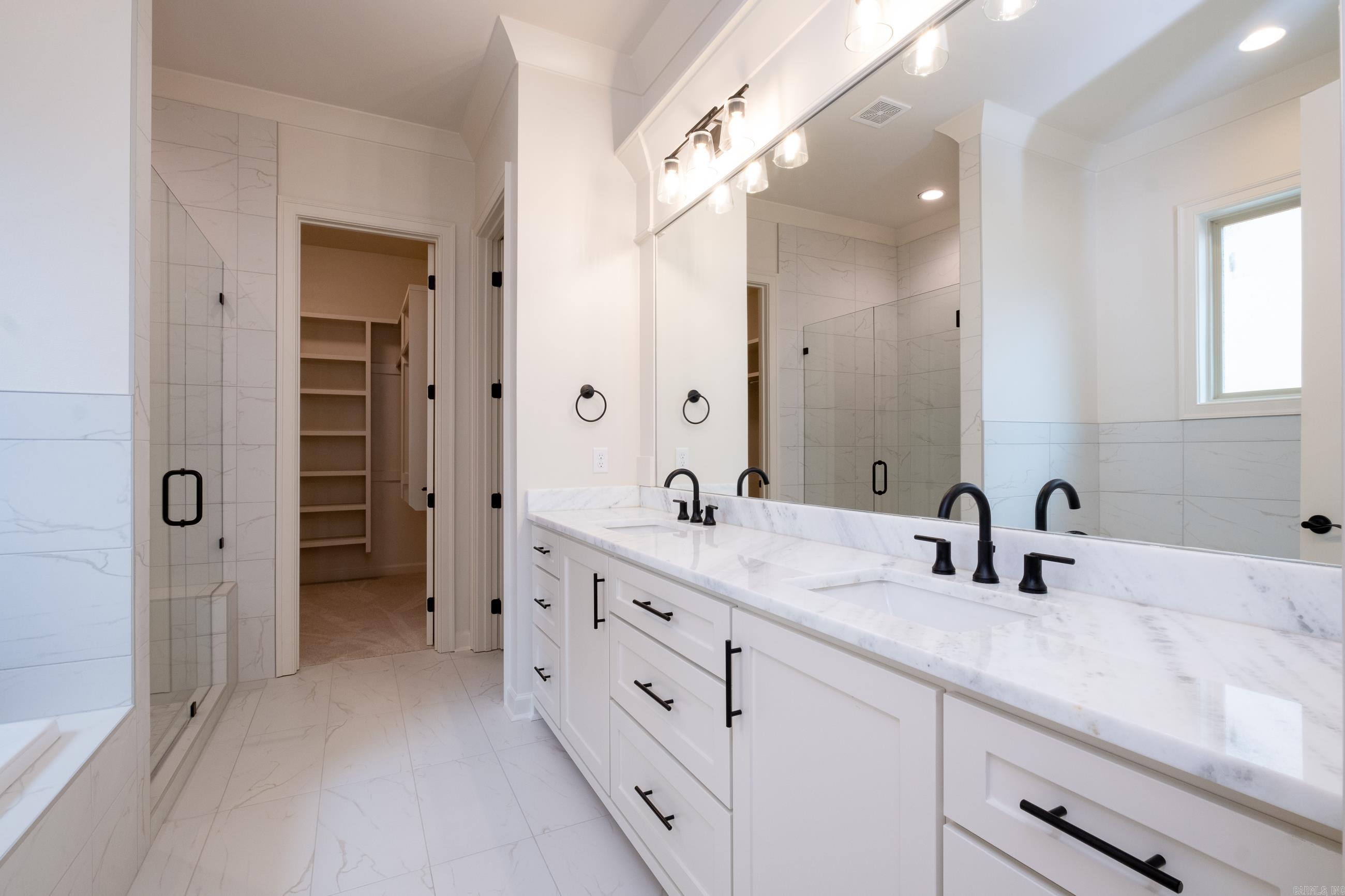 FLETCHER VALLEY "FLETCHER RIDGE" - Residential