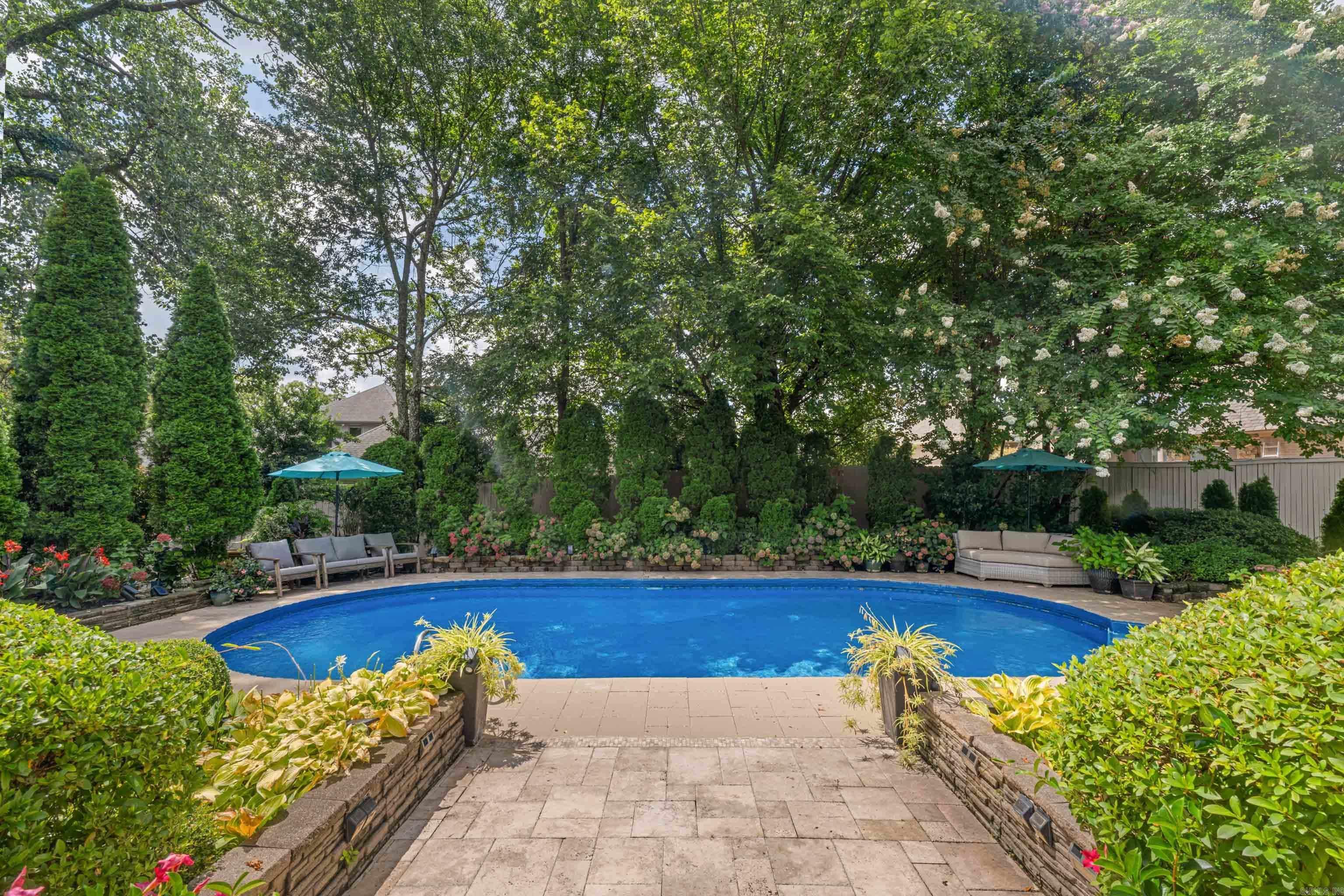 CHIMNEY ROCK ADDN - Residential