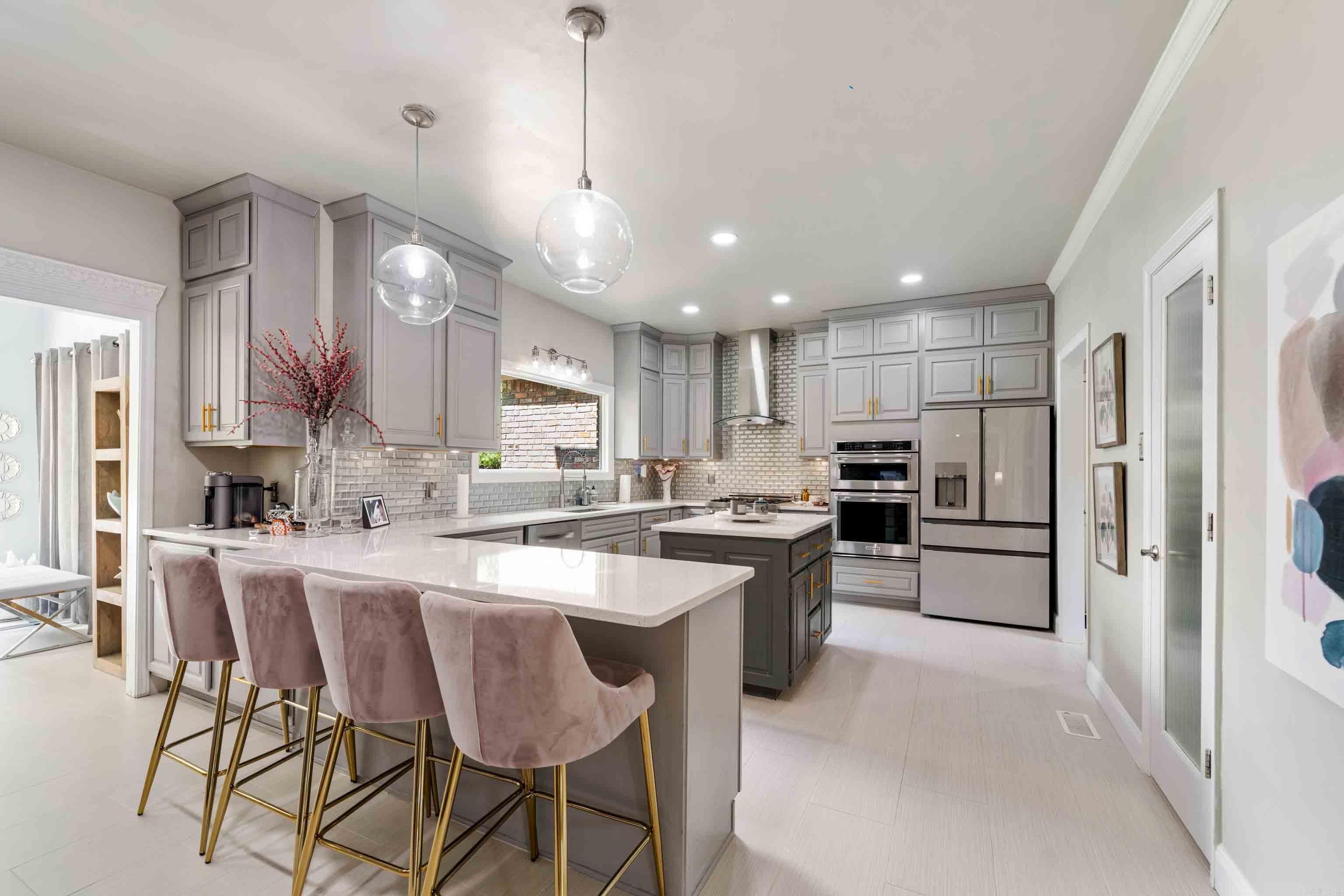 CHIMNEY ROCK ADDN - Residential